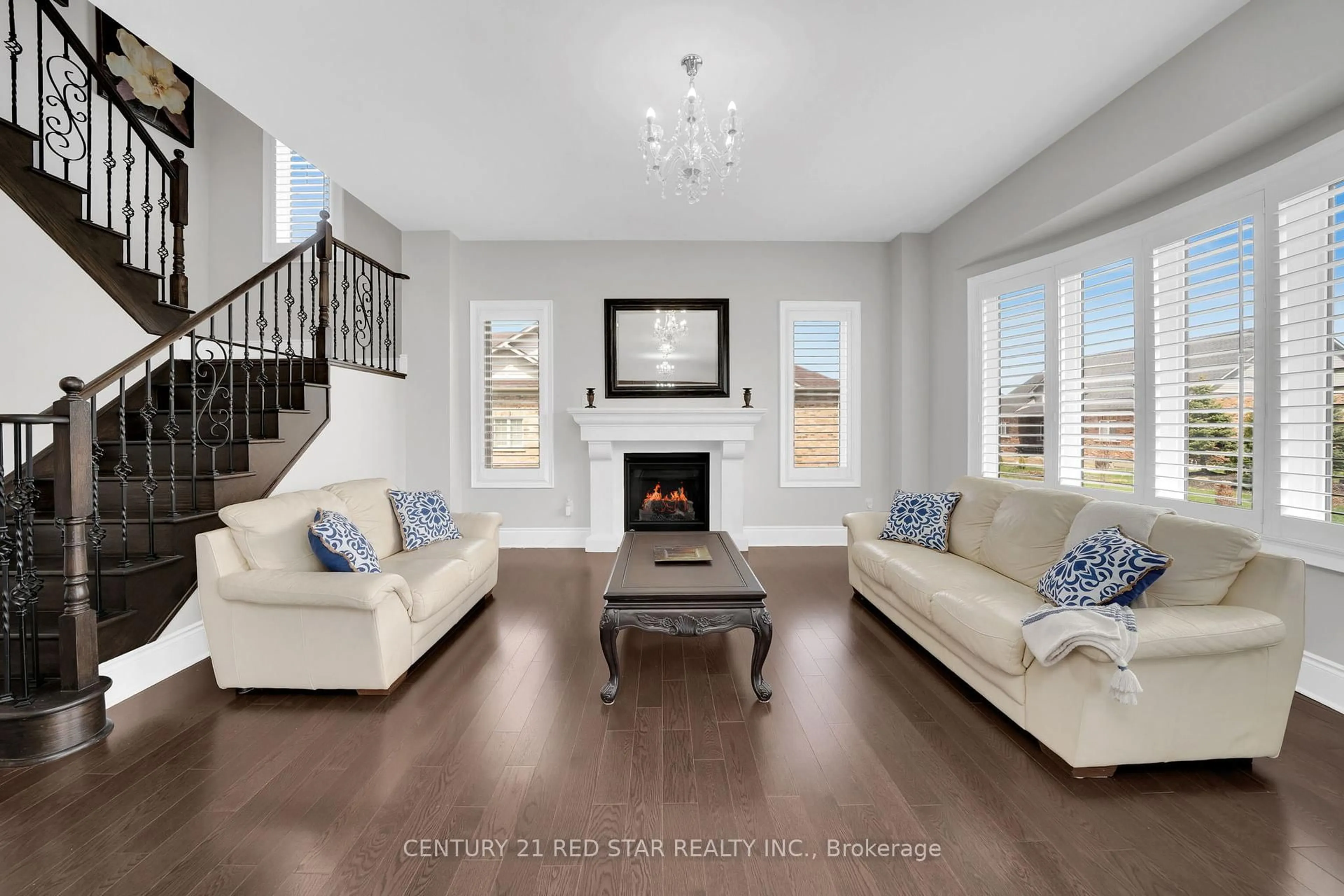 Living room with furniture, unknown for 713095 First Line EHS, Mono Line, Mono Ontario L9W 6W7