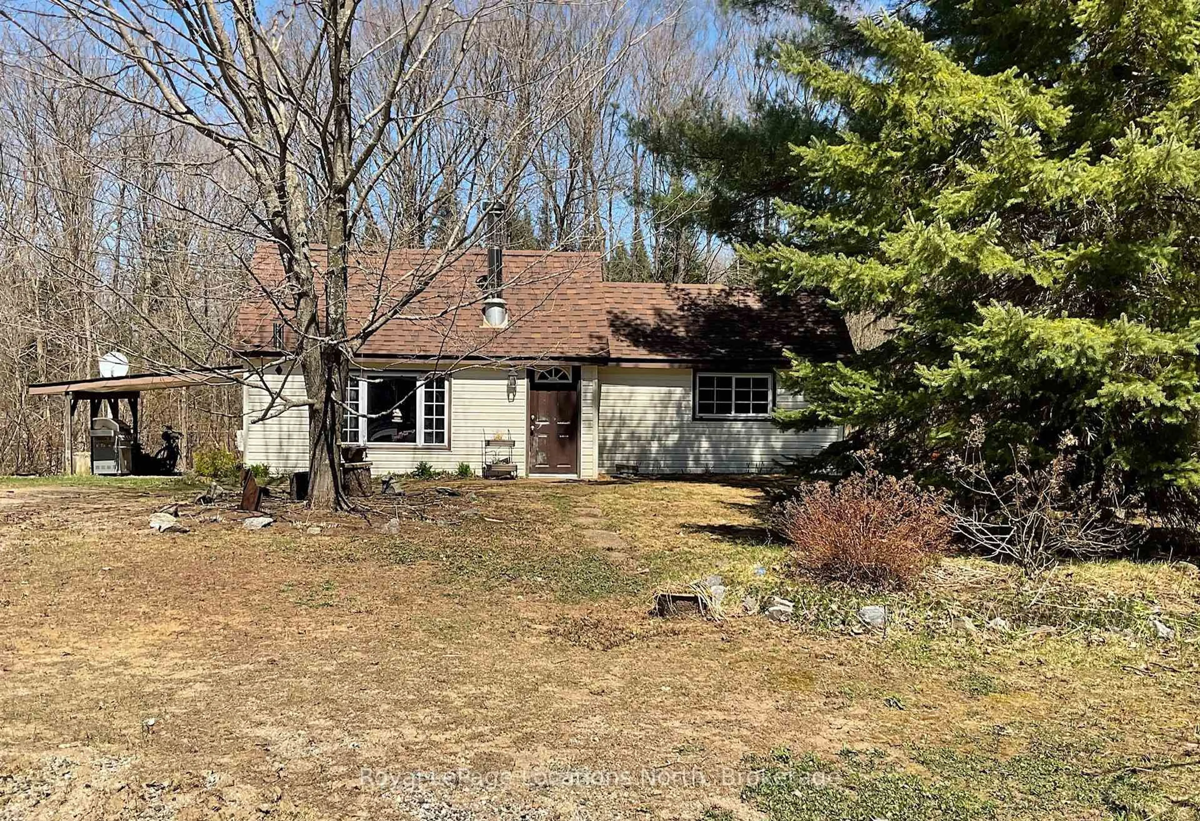 A pic from outside/outdoor area/front of a property/back of a property/a pic from drone, street for 2843 592 Highway, Perry Ontario P0A 1J0