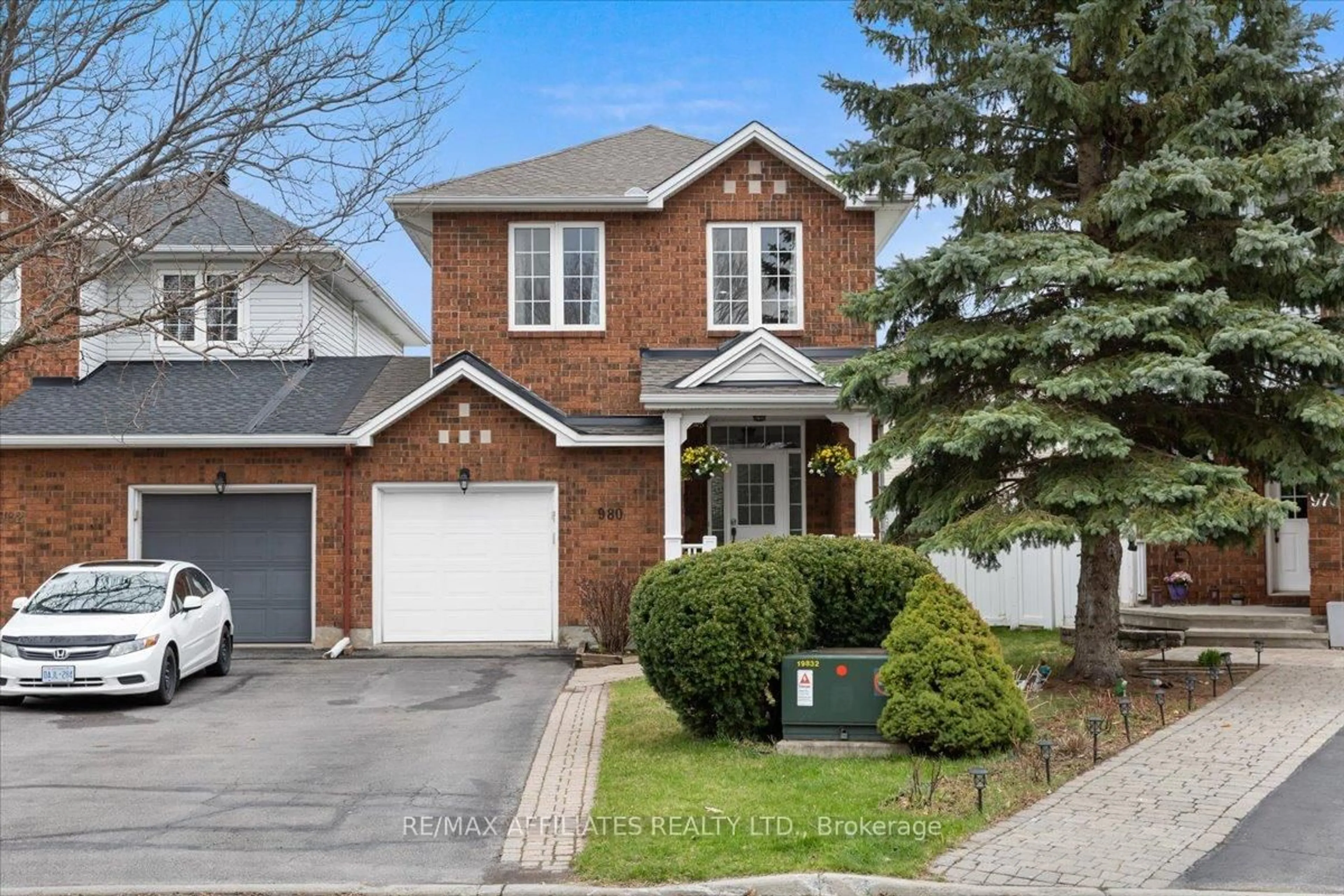 Home with brick exterior material, street for 980 Lucille Way, Ottawa Ontario K4A 4J2