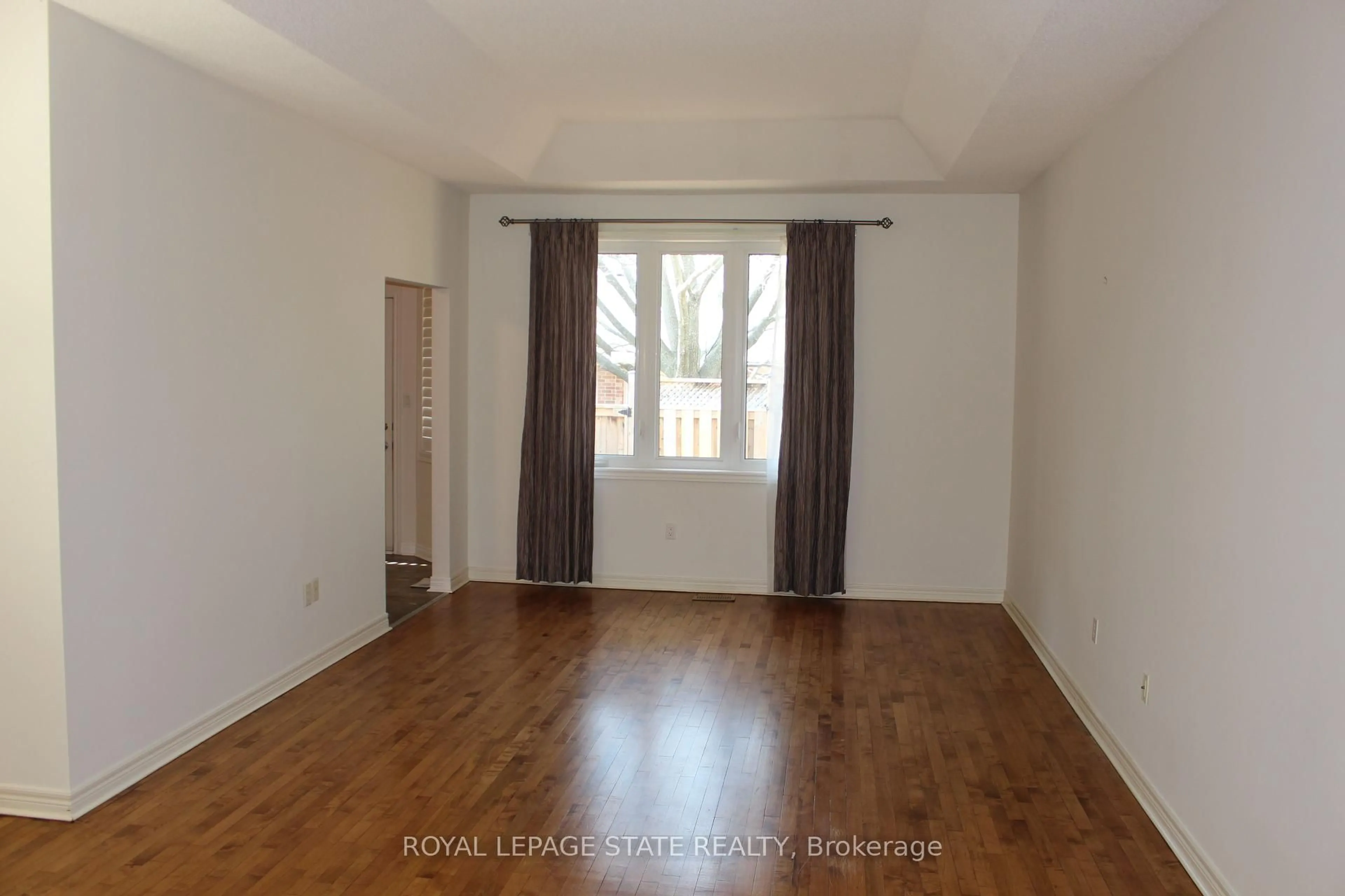 A pic of a room for 97 Sandollar Dr, Hamilton Ontario L0R 1W0