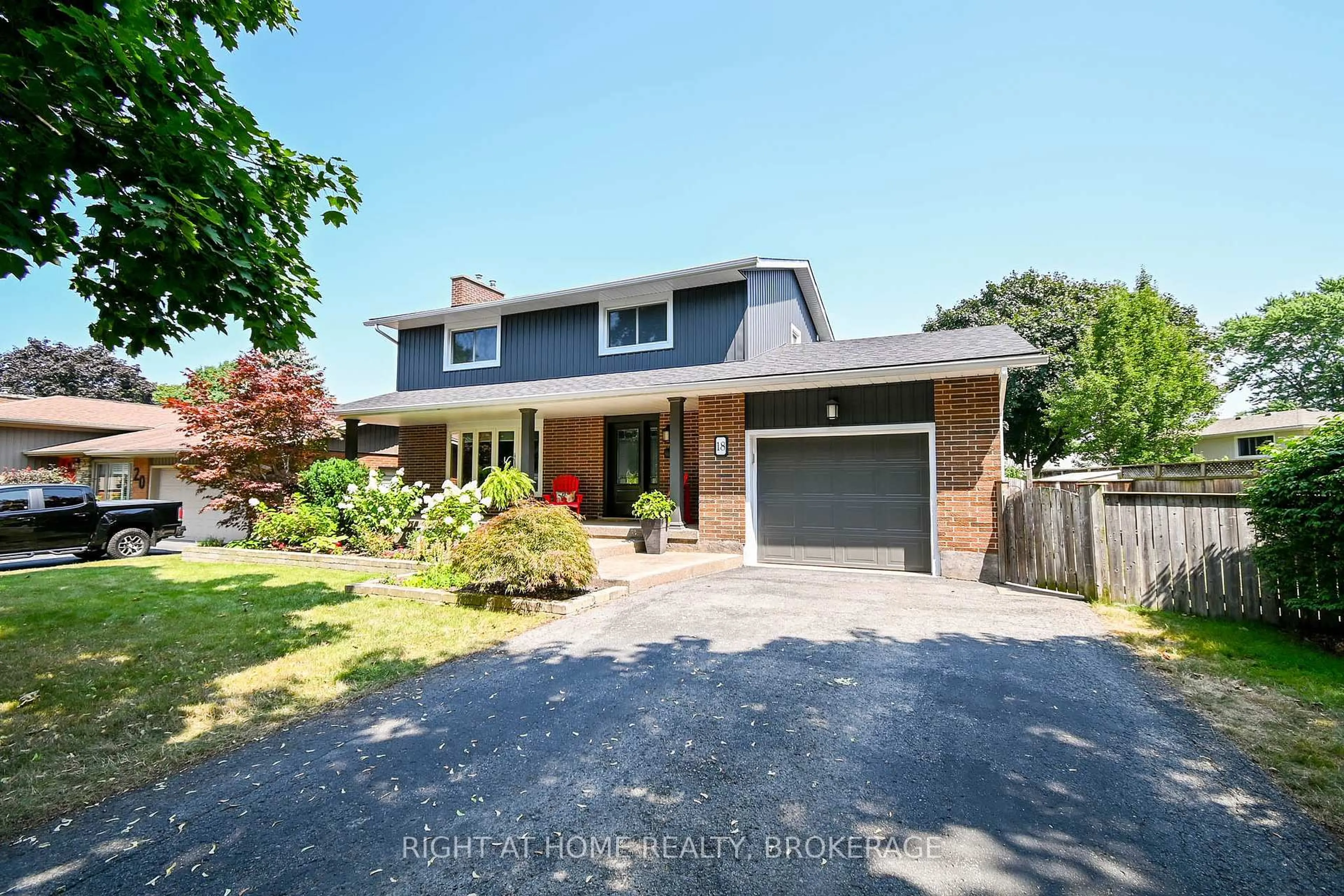Home with brick exterior material, street for 18 GORDON Pl, St. Catharines Ontario L2M 2A5