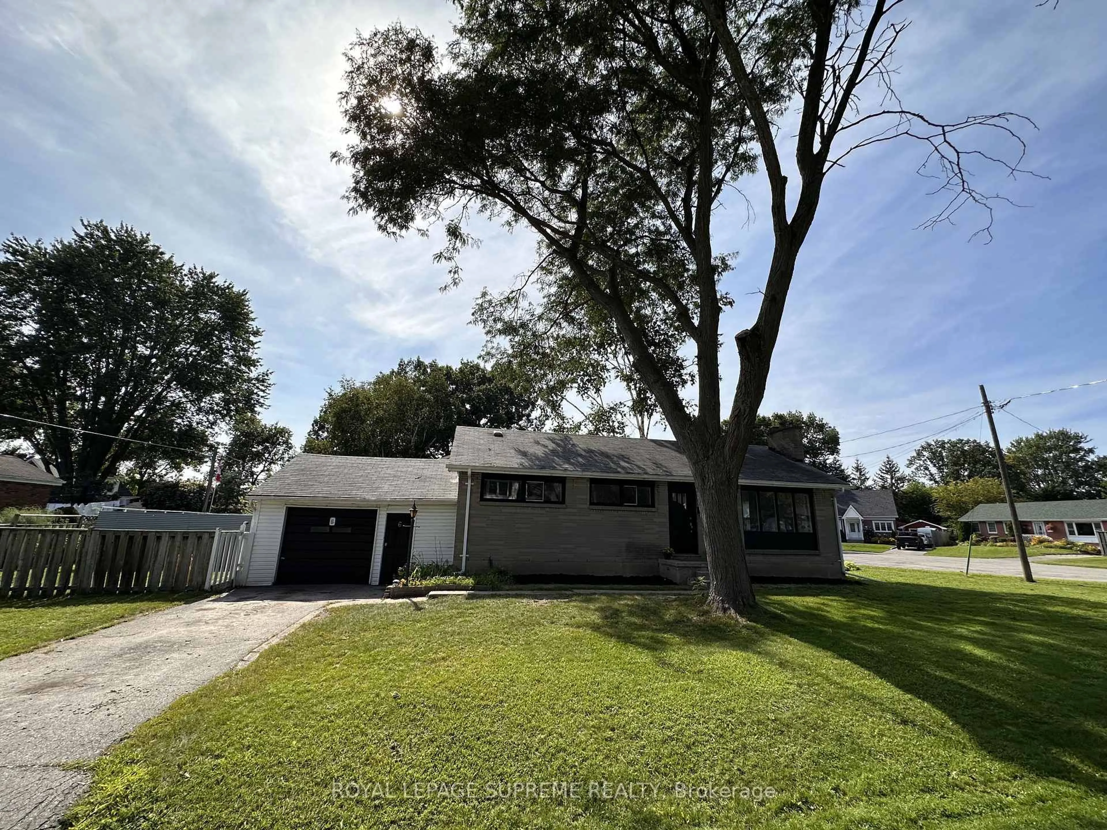 Home with vinyl exterior material, street for 6 Woodland Acre, Belleville Ontario K8N 4K1