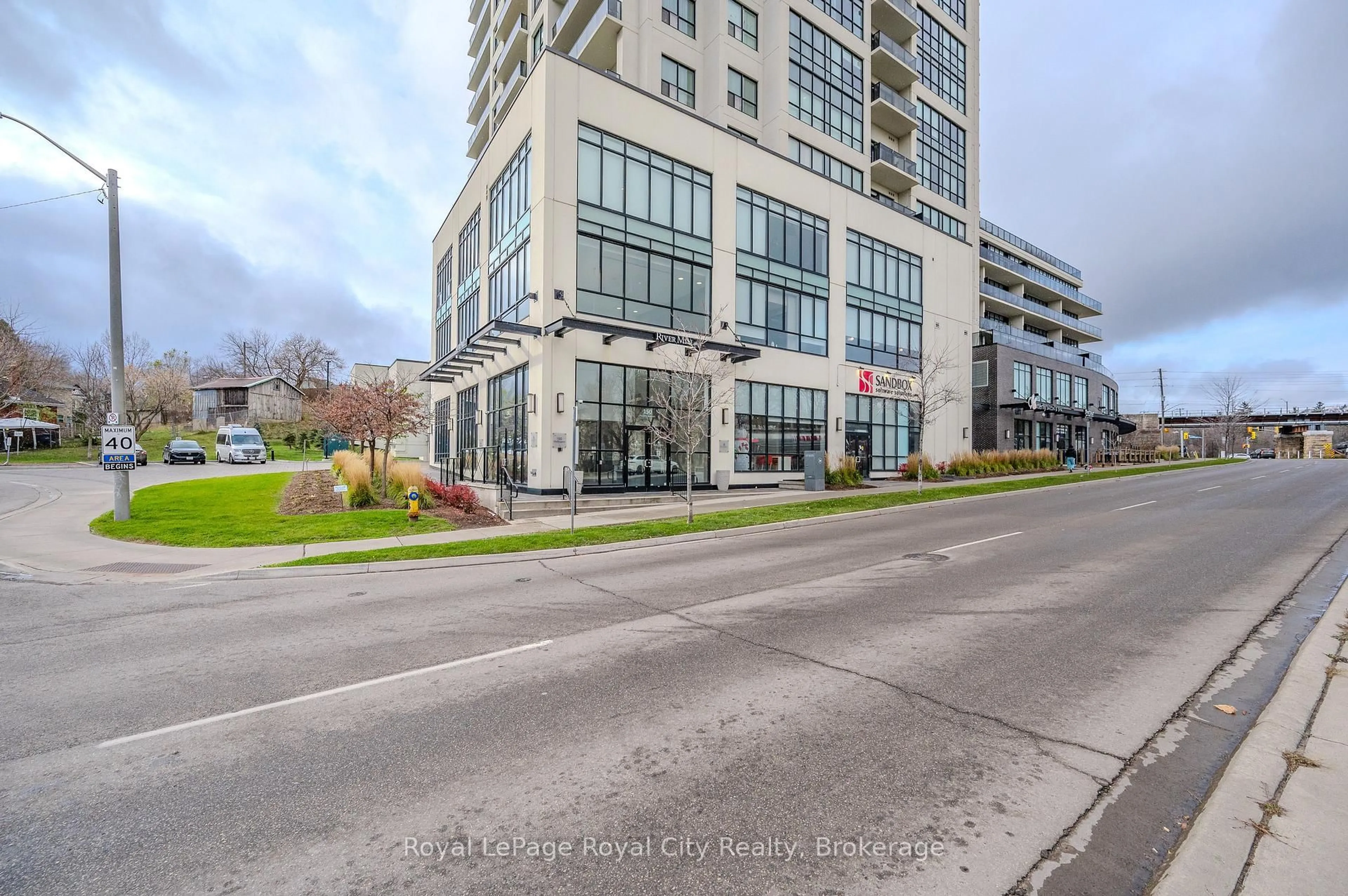Unknown for 150 Wellington St #507, Guelph Ontario N1H 3R2