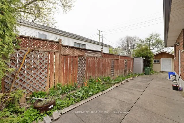 Additional property image - 71 Montrose Ave