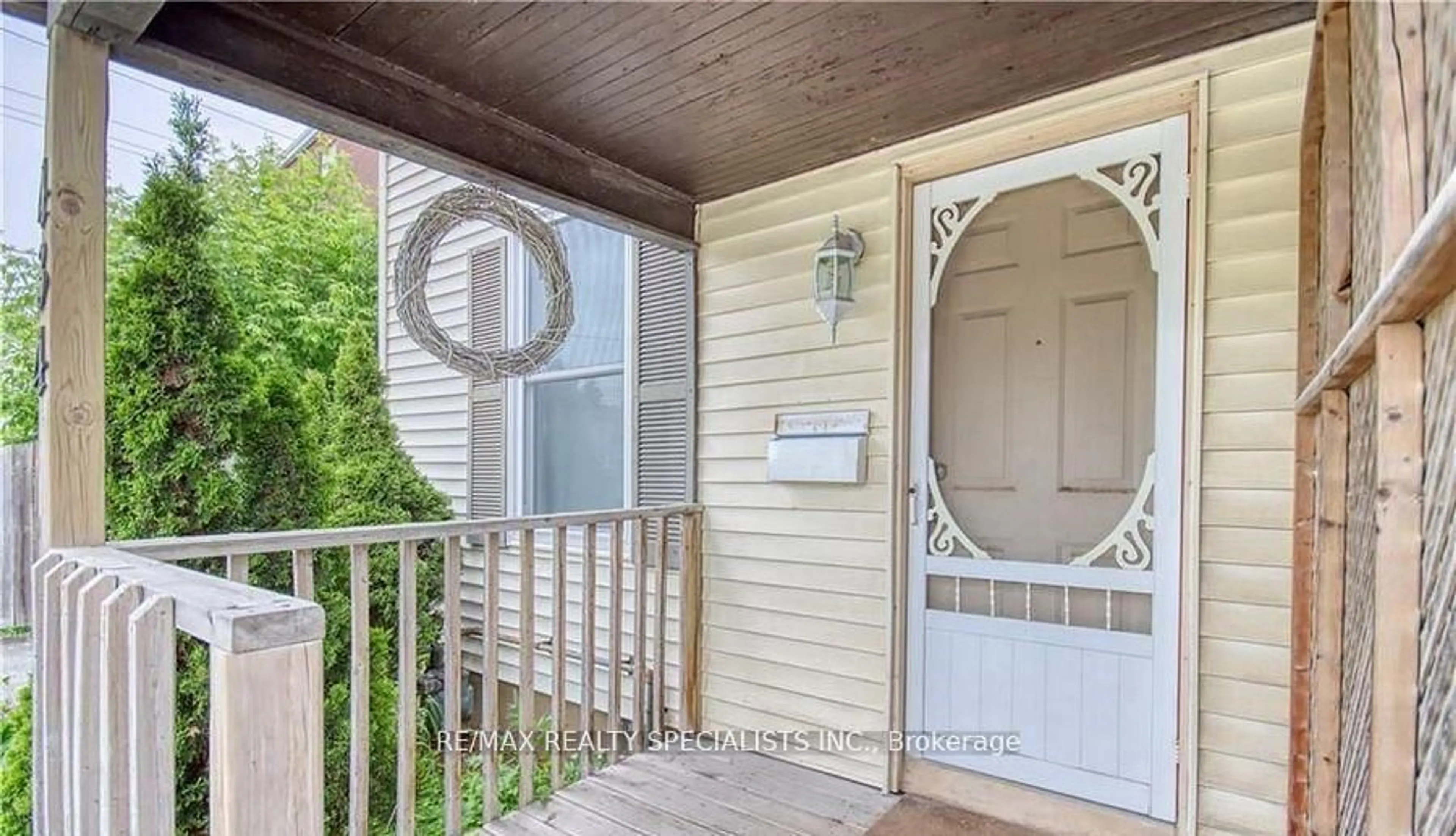 Unknown for 434 Division St, Kingston Ontario K7K 4A9