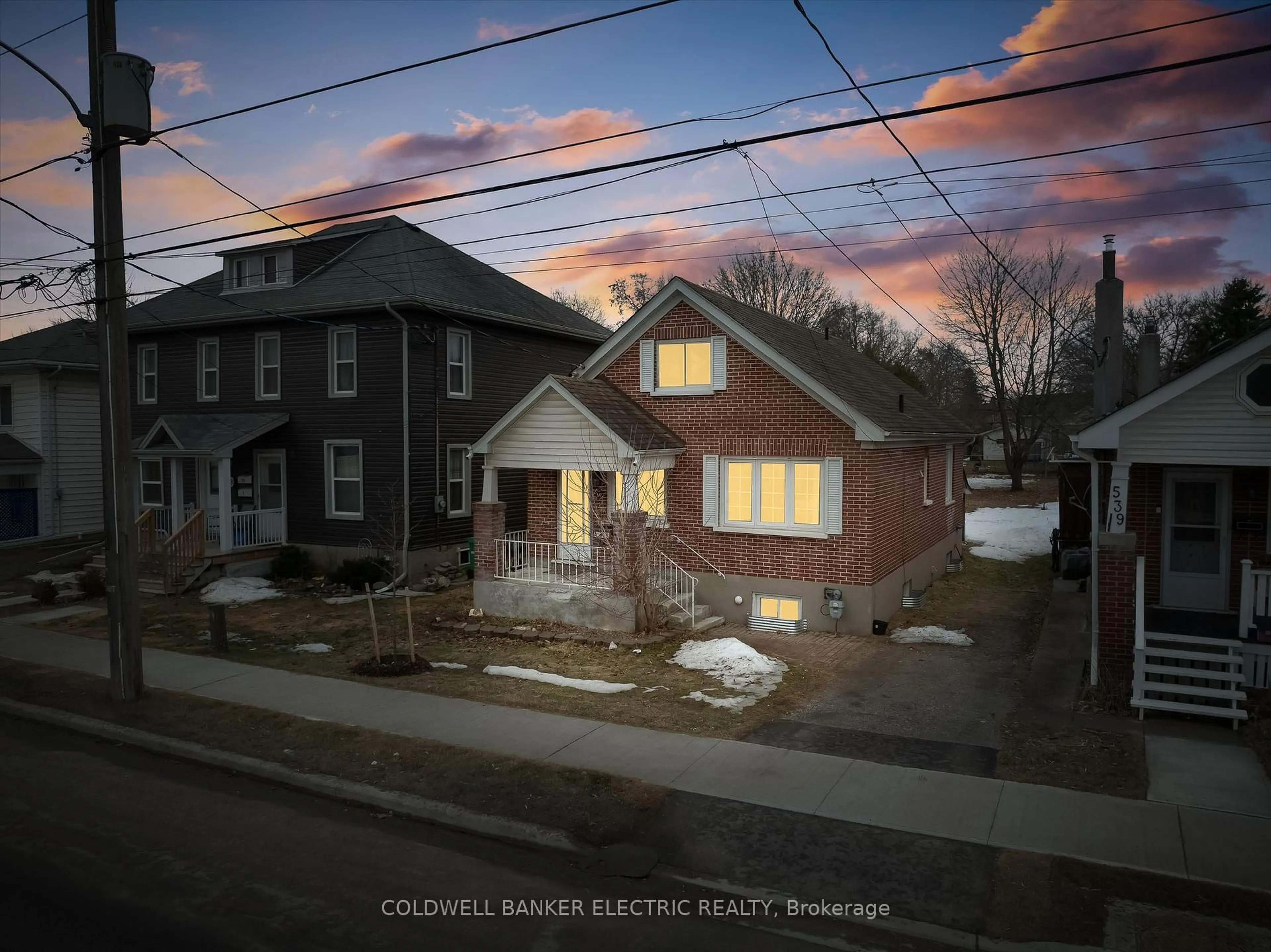 A pic from outside/outdoor area/front of a property/back of a property/a pic from drone, street for 537 Armour Rd, Peterborough East Ontario K9H 1Y8