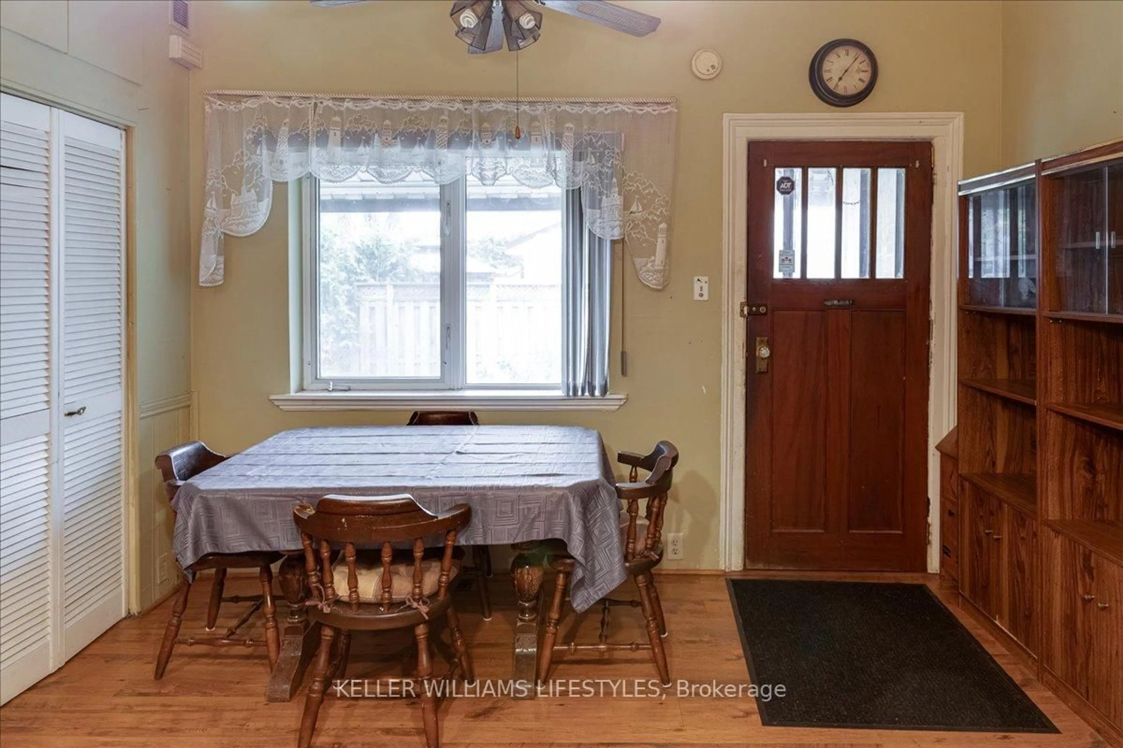 Dining room, unknown for 45 St George St, St. Thomas Ontario N5P 2L3