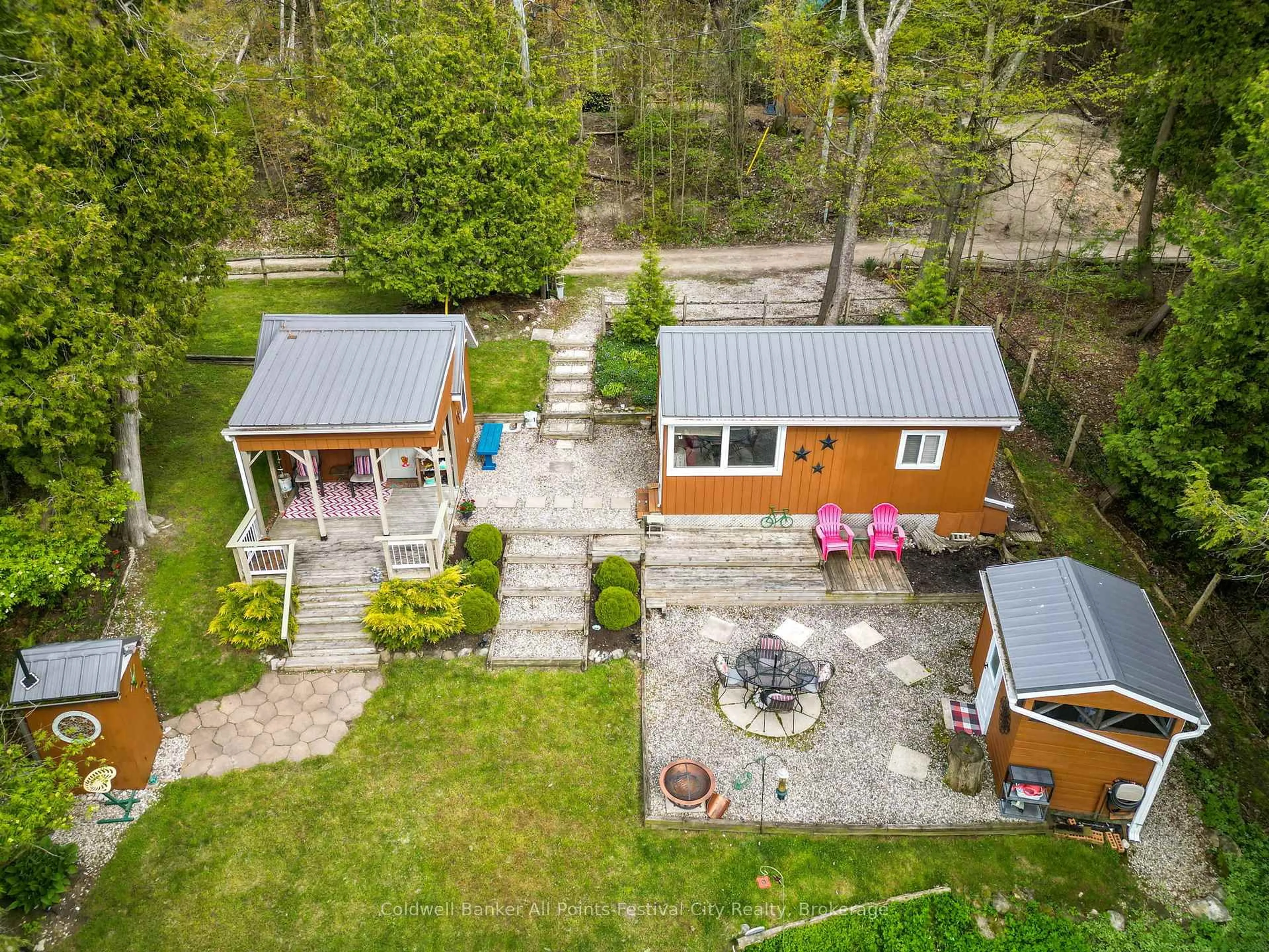 A pic from outside/outdoor area/front of a property/back of a property/a pic from drone, street for 84567 Pine Needle Row, Ashfield-Colborne-Wawanosh Ontario N7A 3X9