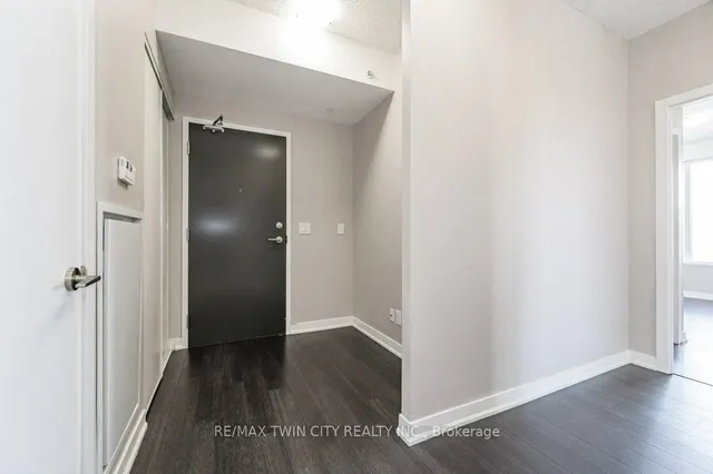 Additional property image - 85 DUKE St Unit 402