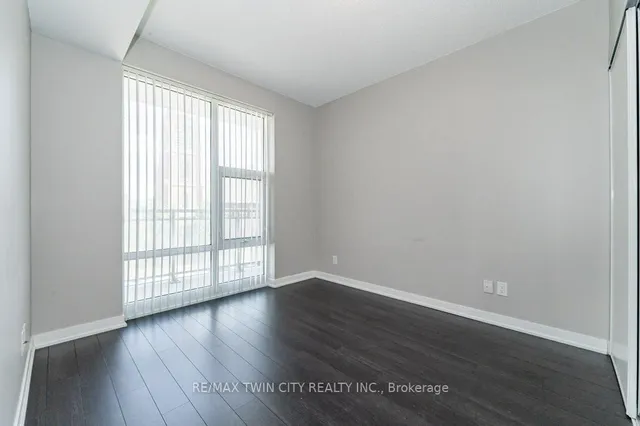 Additional property image - 85 DUKE St Unit 402