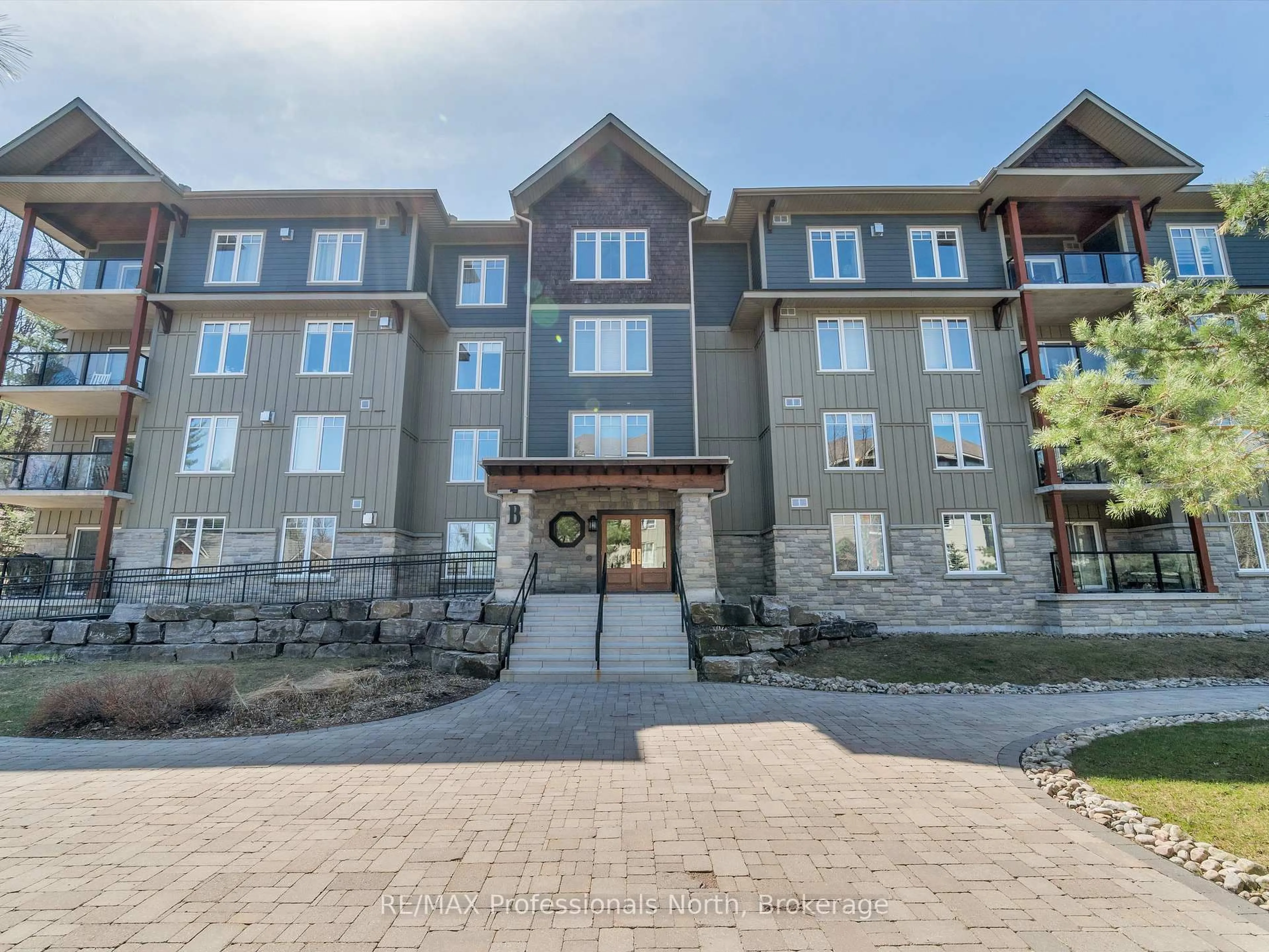 Unknown for 391B Manitoba St #106, Bracebridge Ontario P1L 0B5