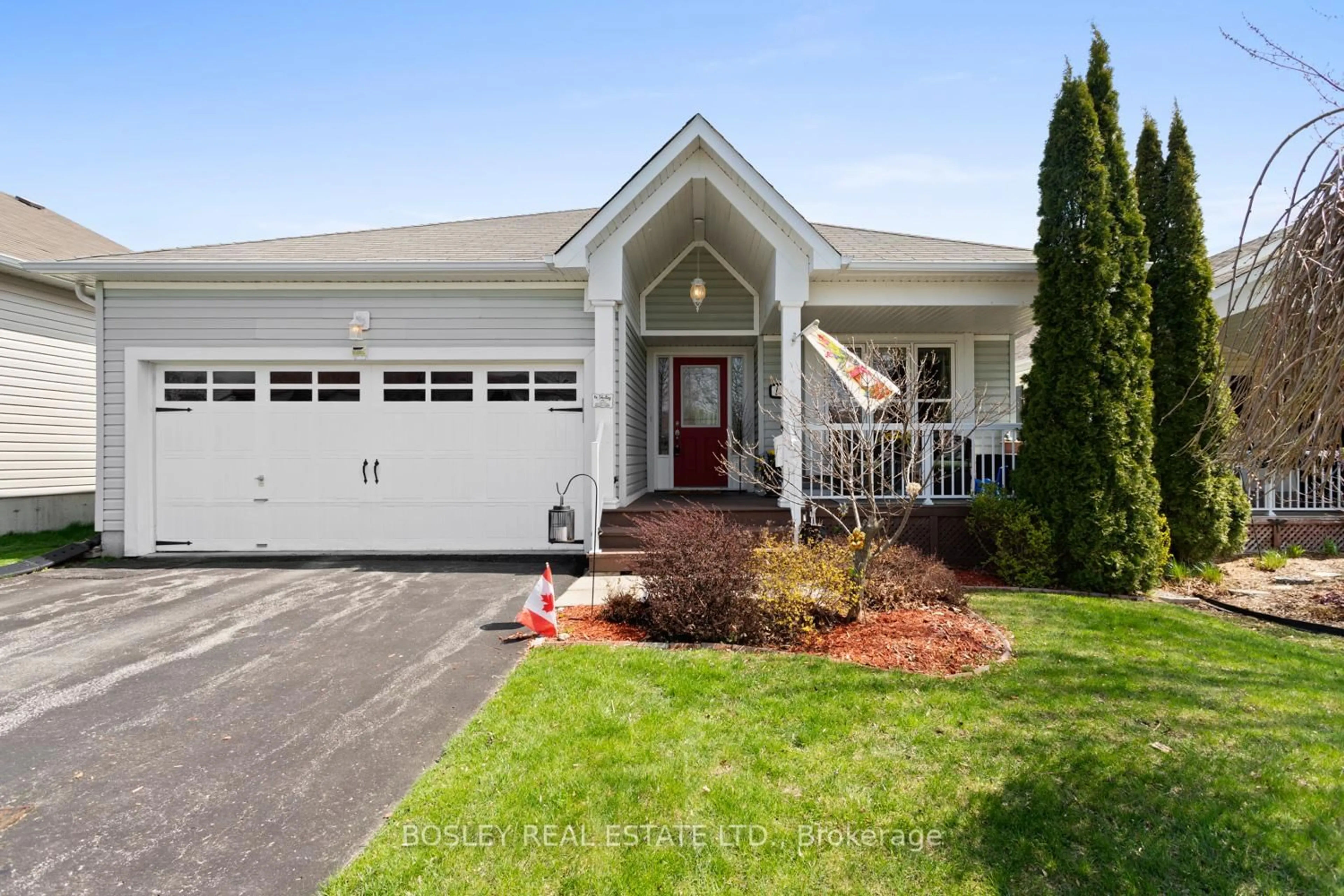 Home with vinyl exterior material, street for 13 Jiggins Crt, Port Hope Ontario L1A 0A2