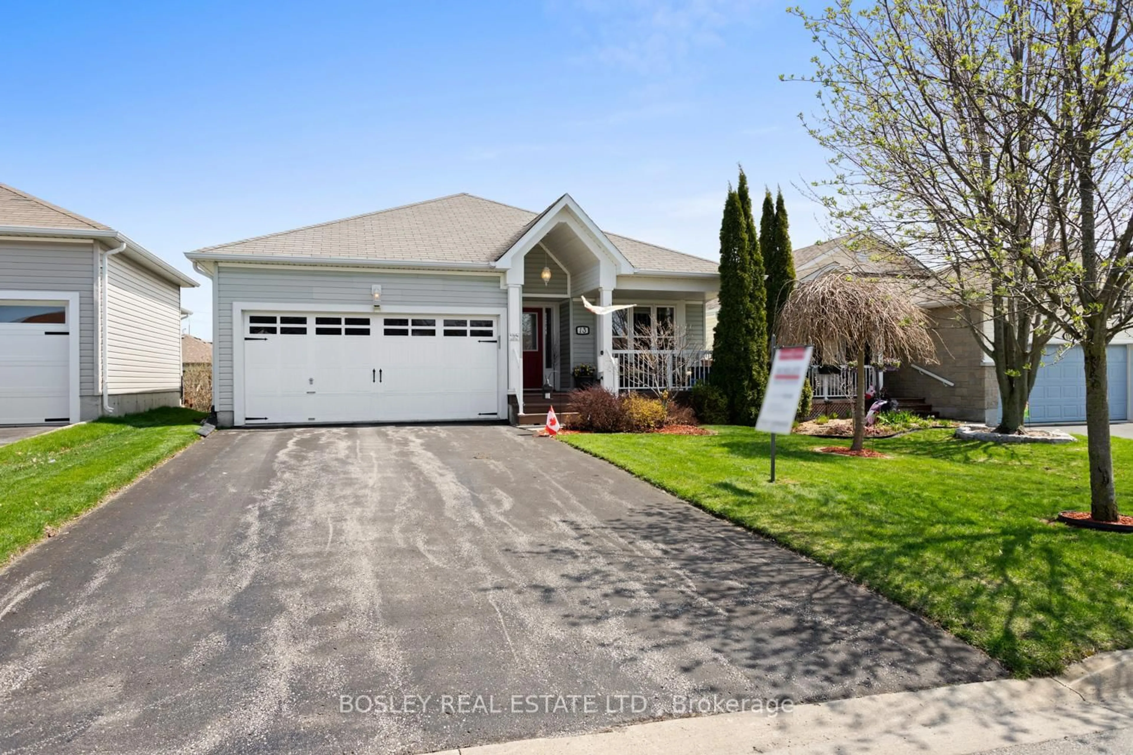 Home with vinyl exterior material, street for 13 Jiggins Crt, Port Hope Ontario L1A 0A2