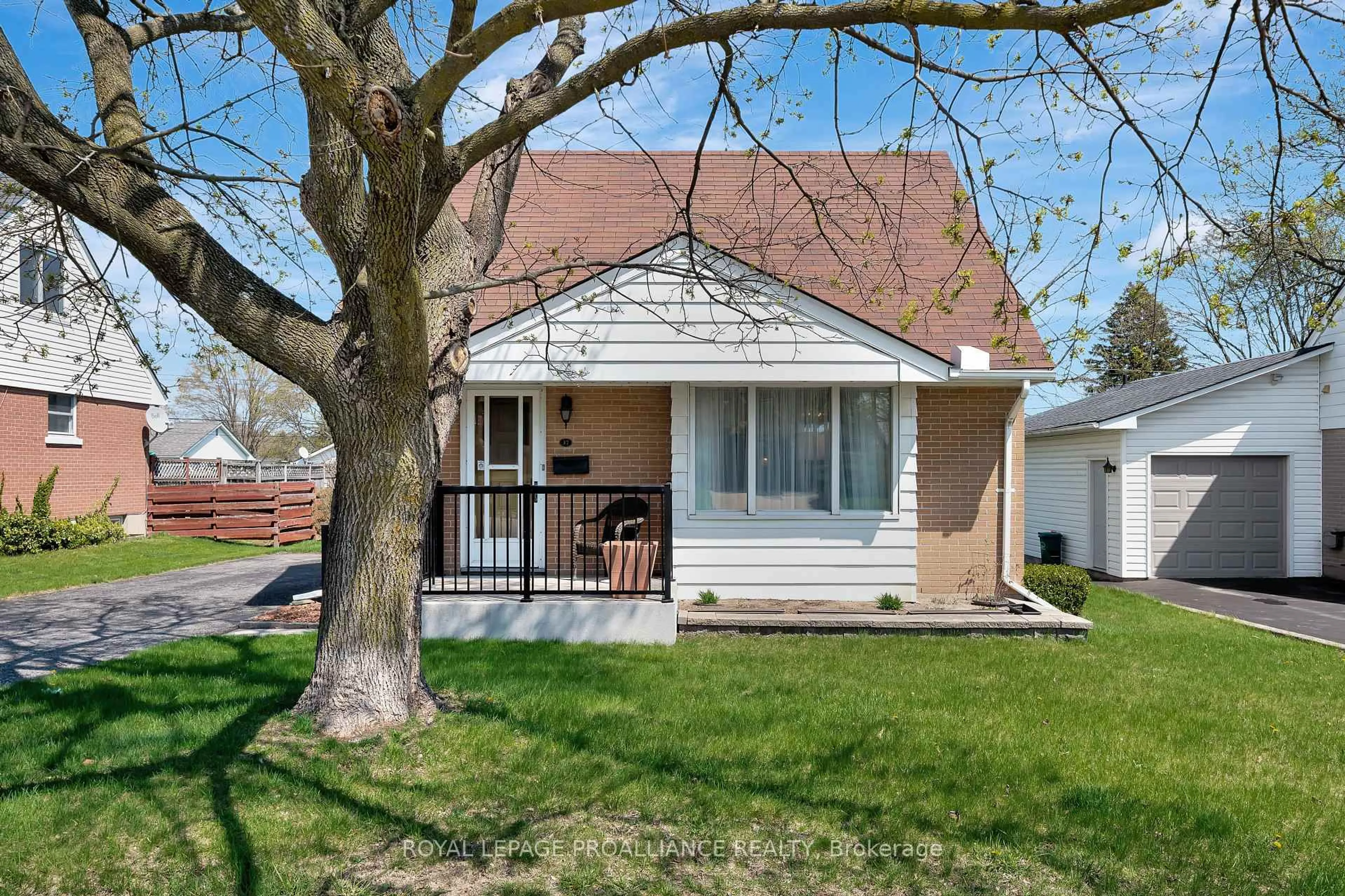 Home with vinyl exterior material, street for 37 Fourth Ave, Quinte West Ontario K8V 5N5