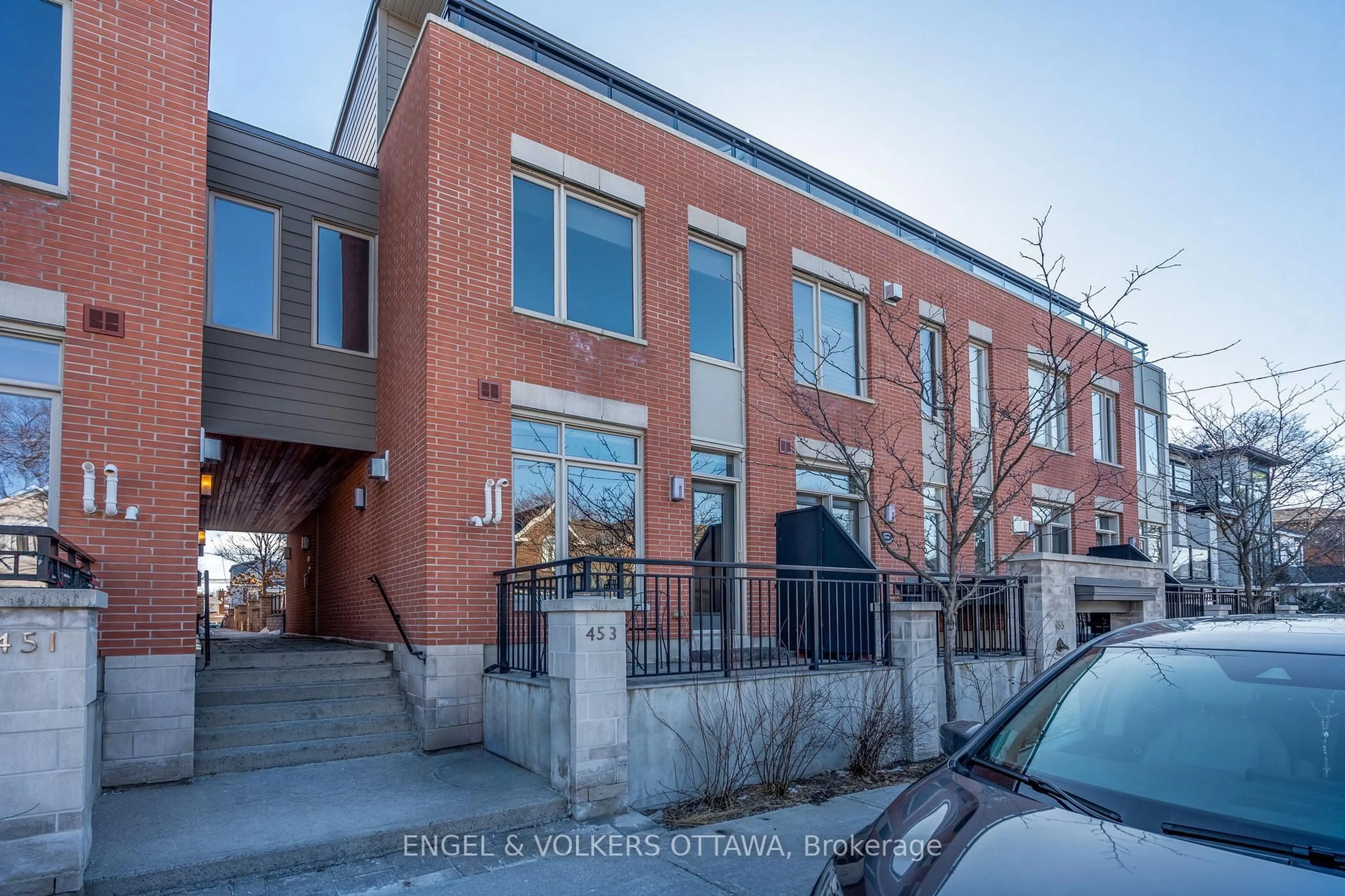 Home with brick exterior material, street for 453 Edison Ave, Ottawa Ontario K2A 1S5