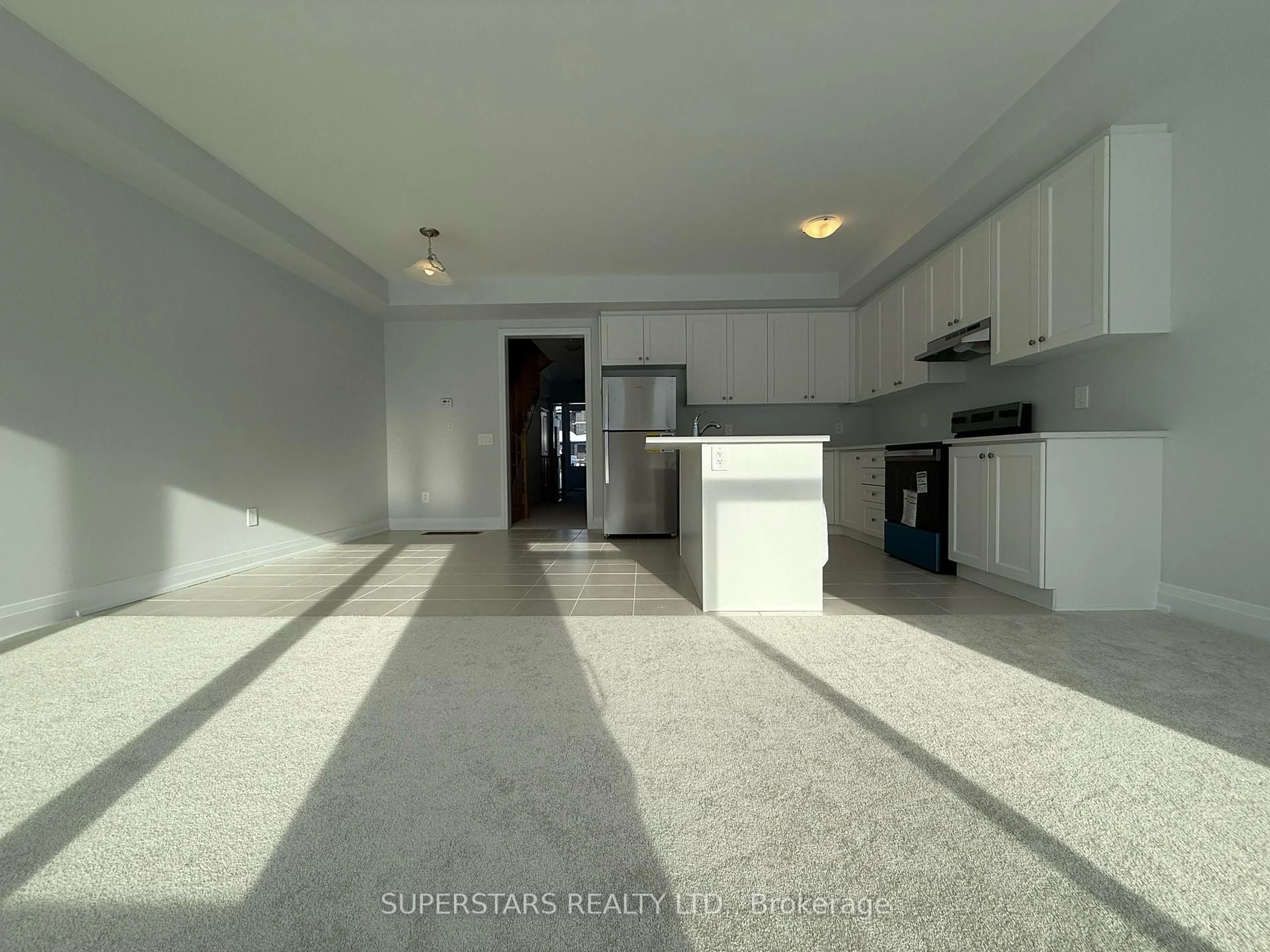 A pic of a room for 5 Keenan St, Kawartha Lakes Ontario K9V 6A1