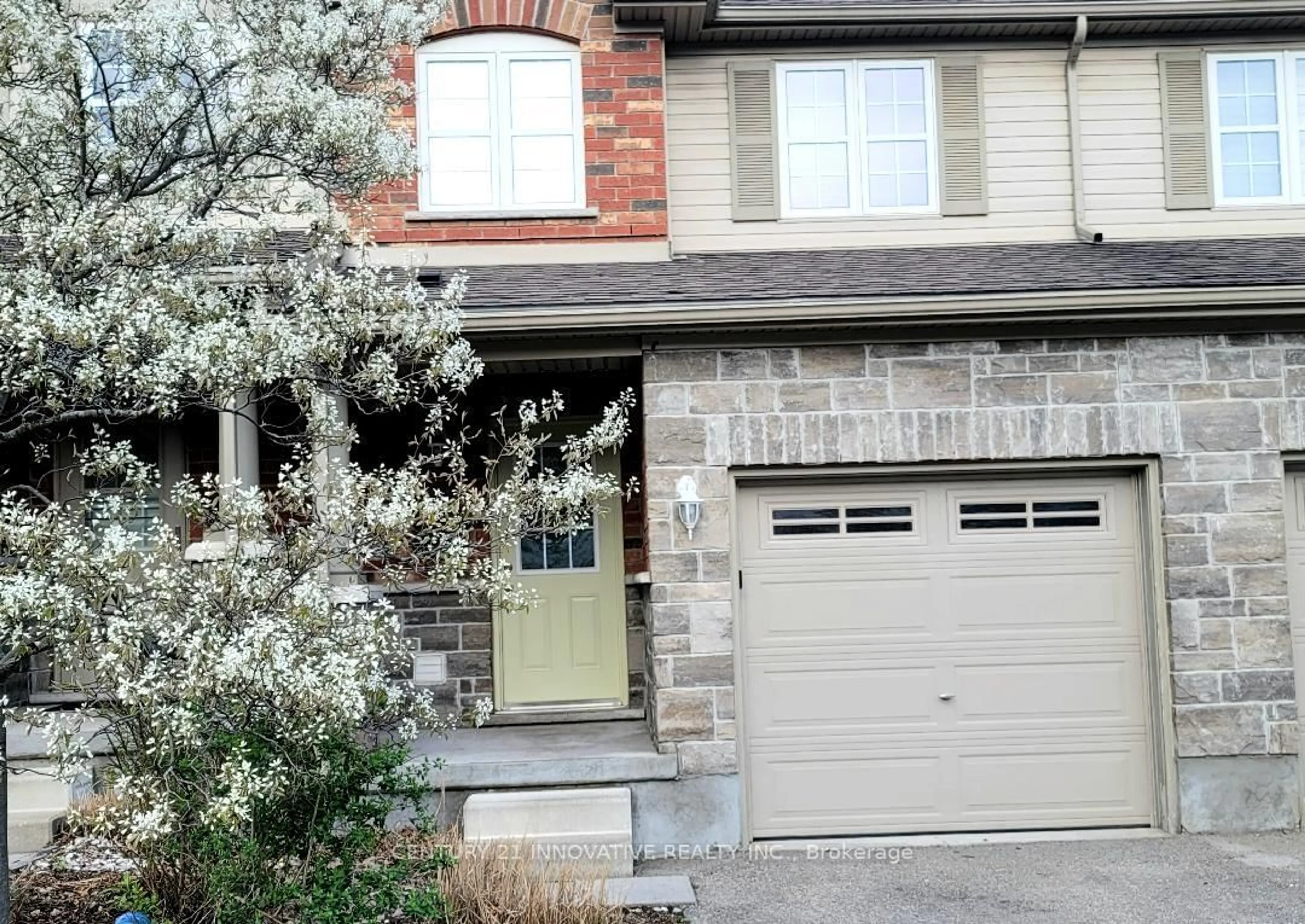 Home with brick exterior material, street for 535 Margaret St #49, Cambridge Ontario N3H 0A5