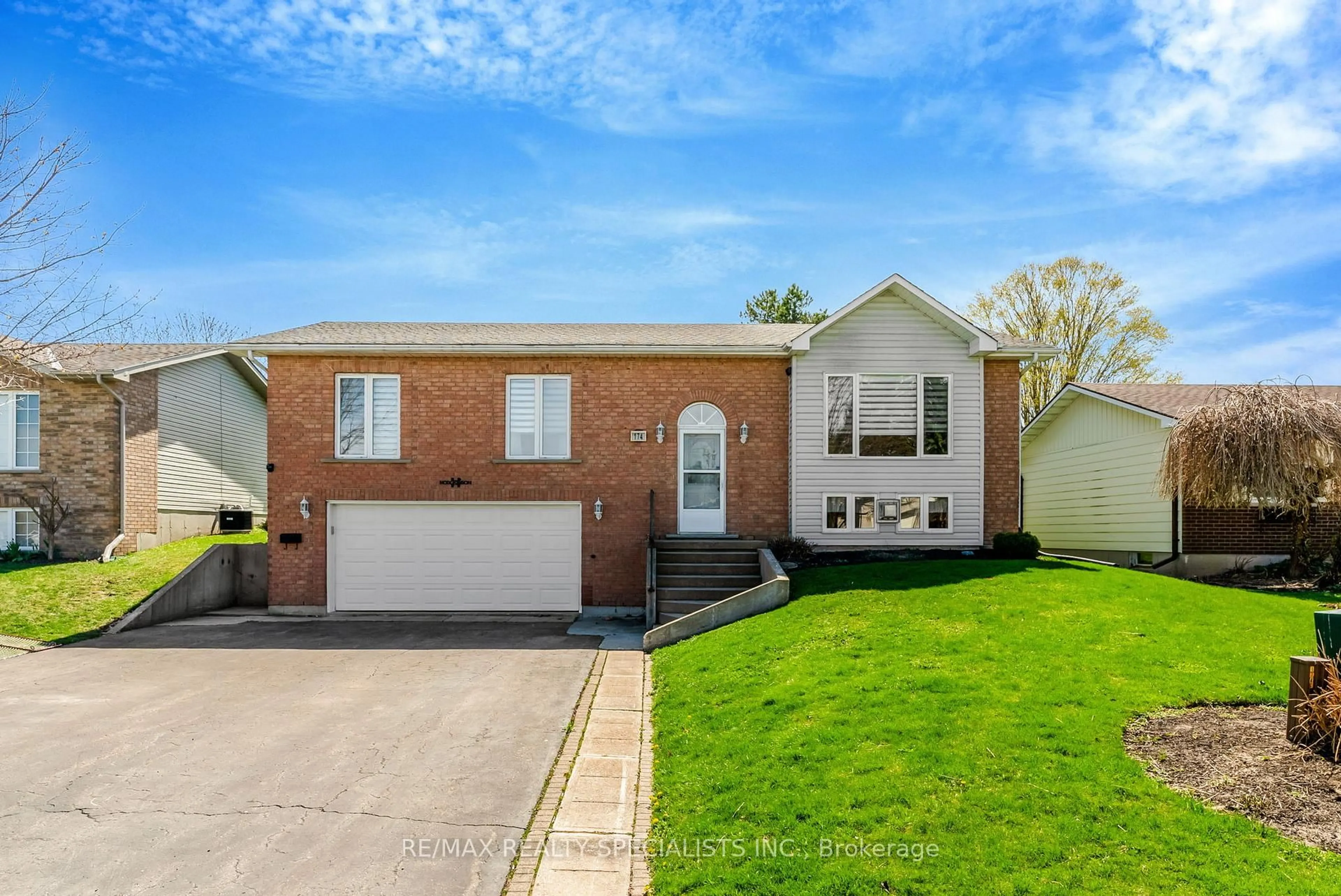 Home with brick exterior material, street for 174 Charles St, North Huron Ontario N0G 2W0