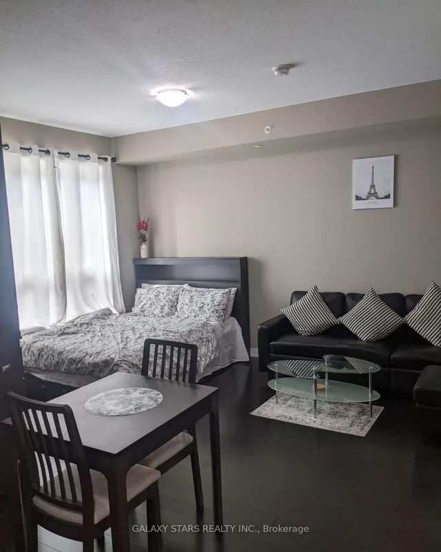 Additional property image - 35 Southshore Cres Unit 114