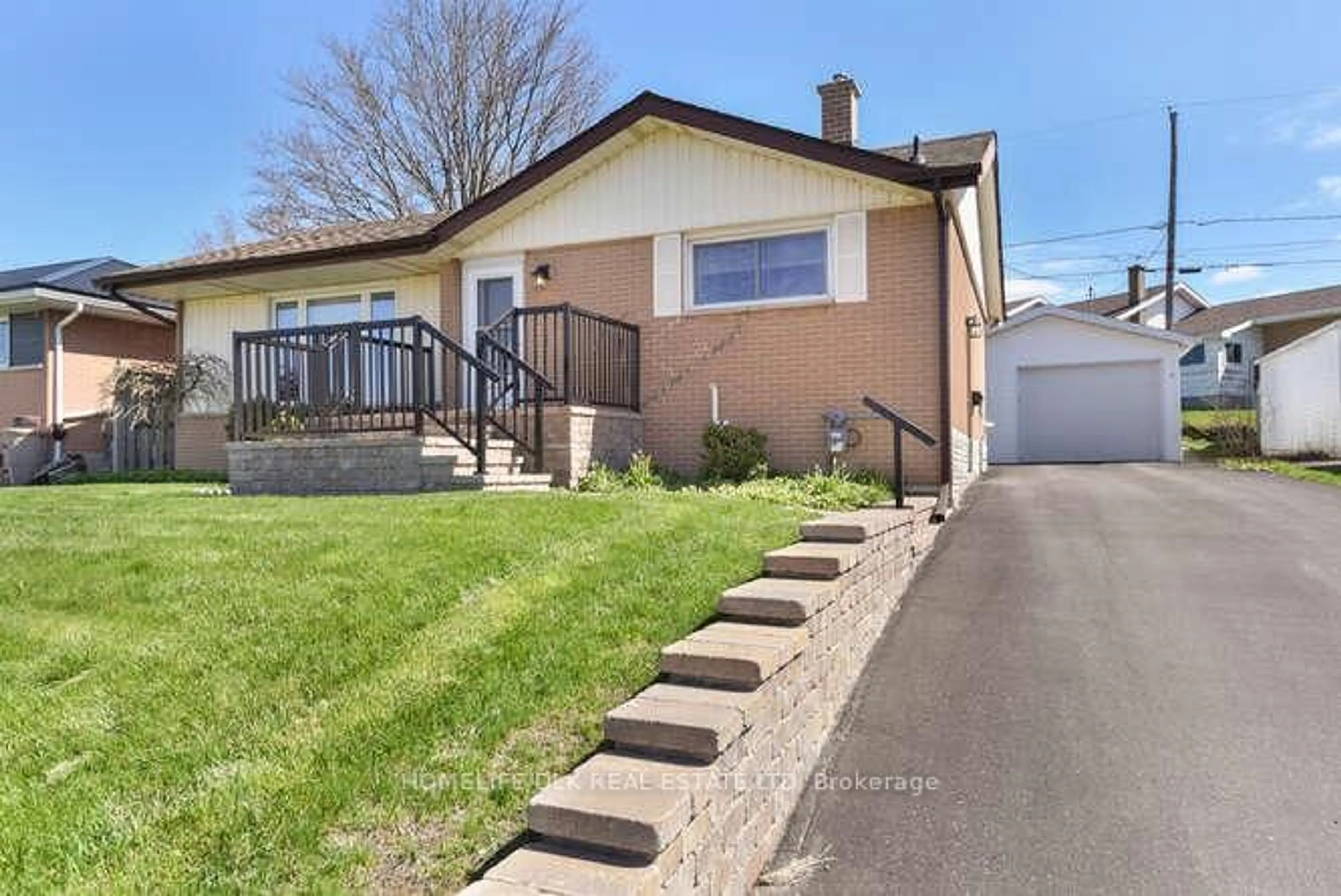 Unknown for 25 Sunset Blvd, Brockville Ontario K6V 3G3