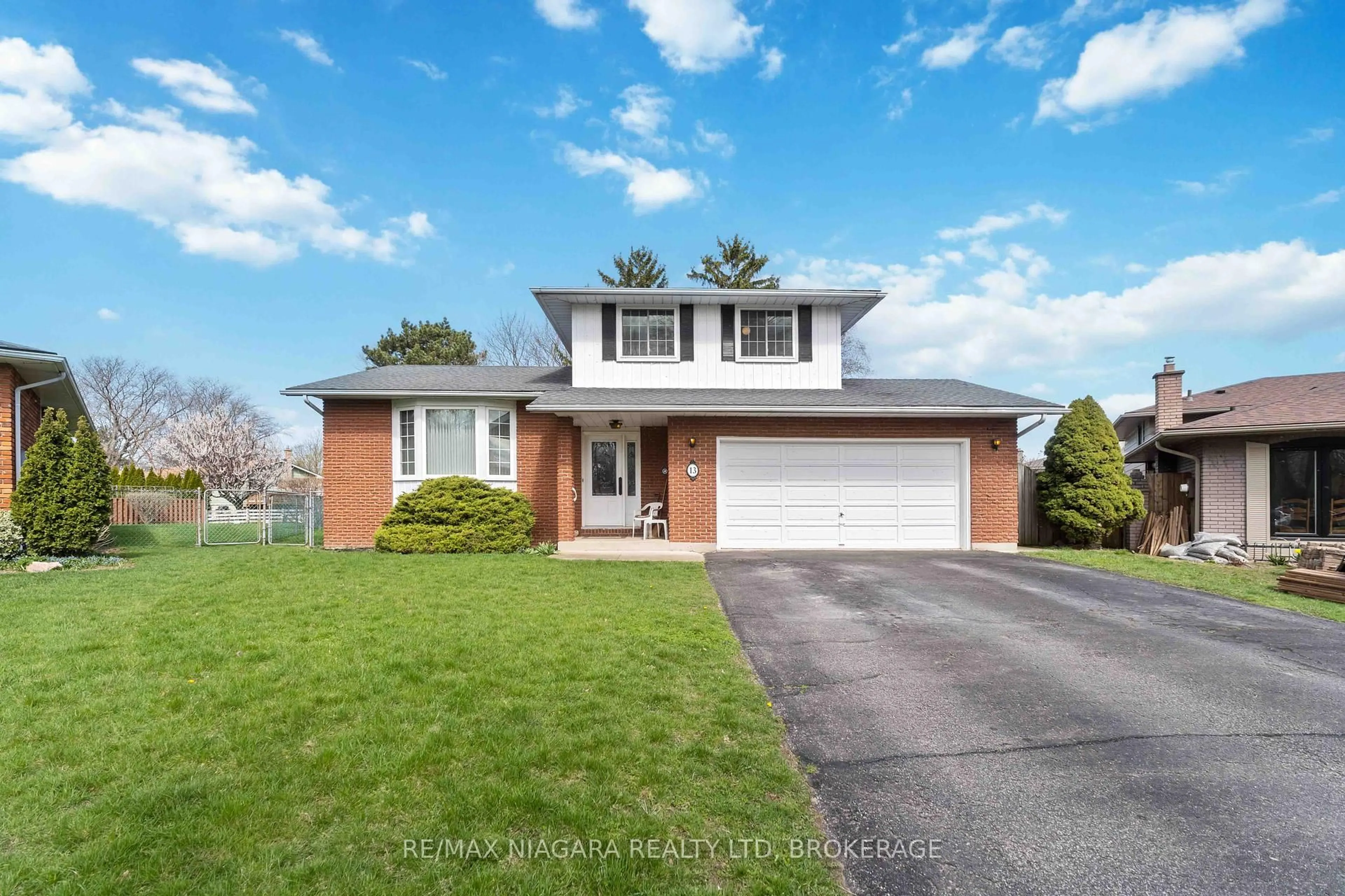 Home with brick exterior material, street for 13 Kimberdale Crt, St. Catharines Ontario L2N 5W4