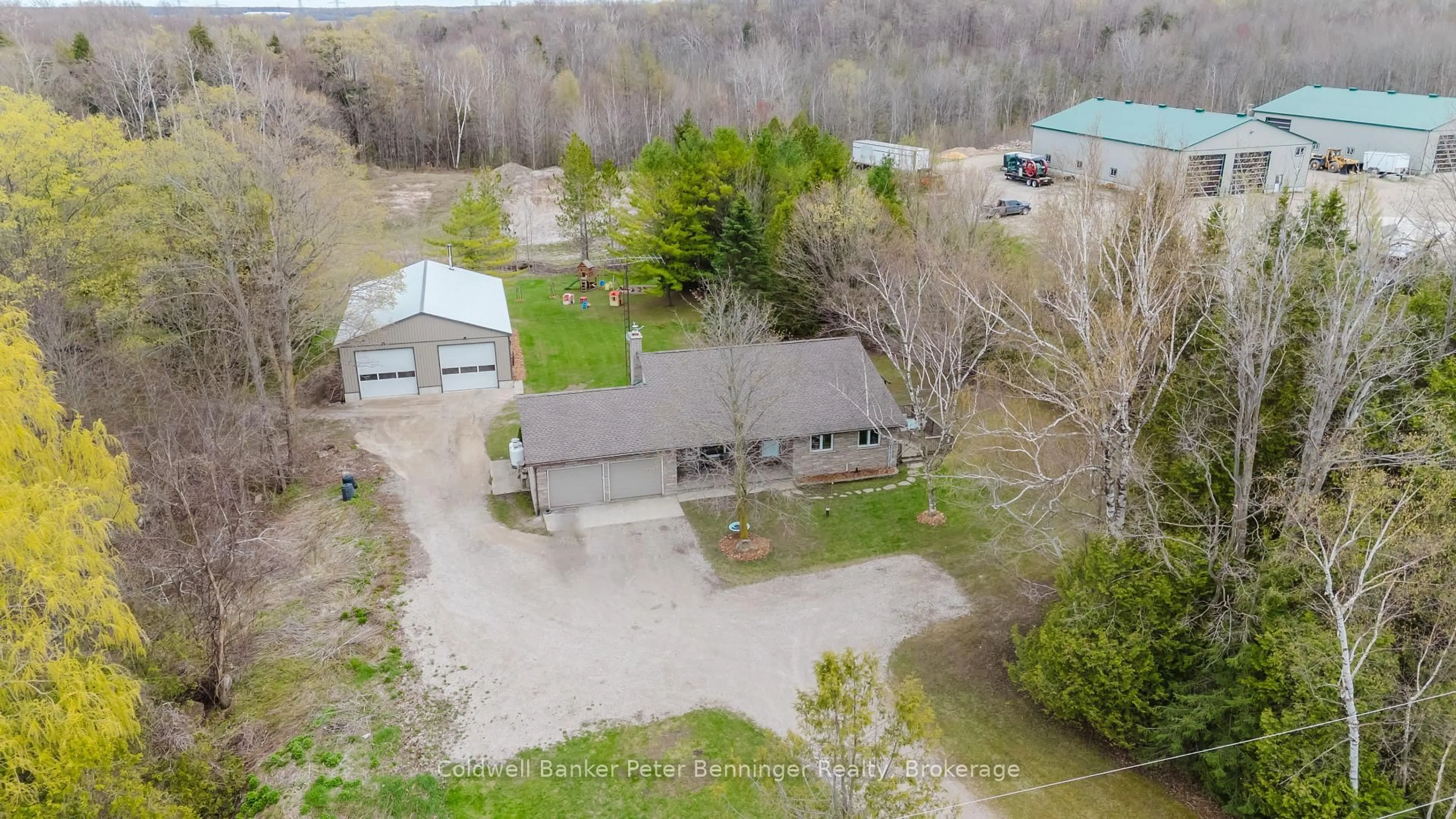 A pic from outside/outdoor area/front of a property/back of a property/a pic from drone, unknown for 3408 Bruce Road 1 St, Brockton Ontario N0G 2V0
