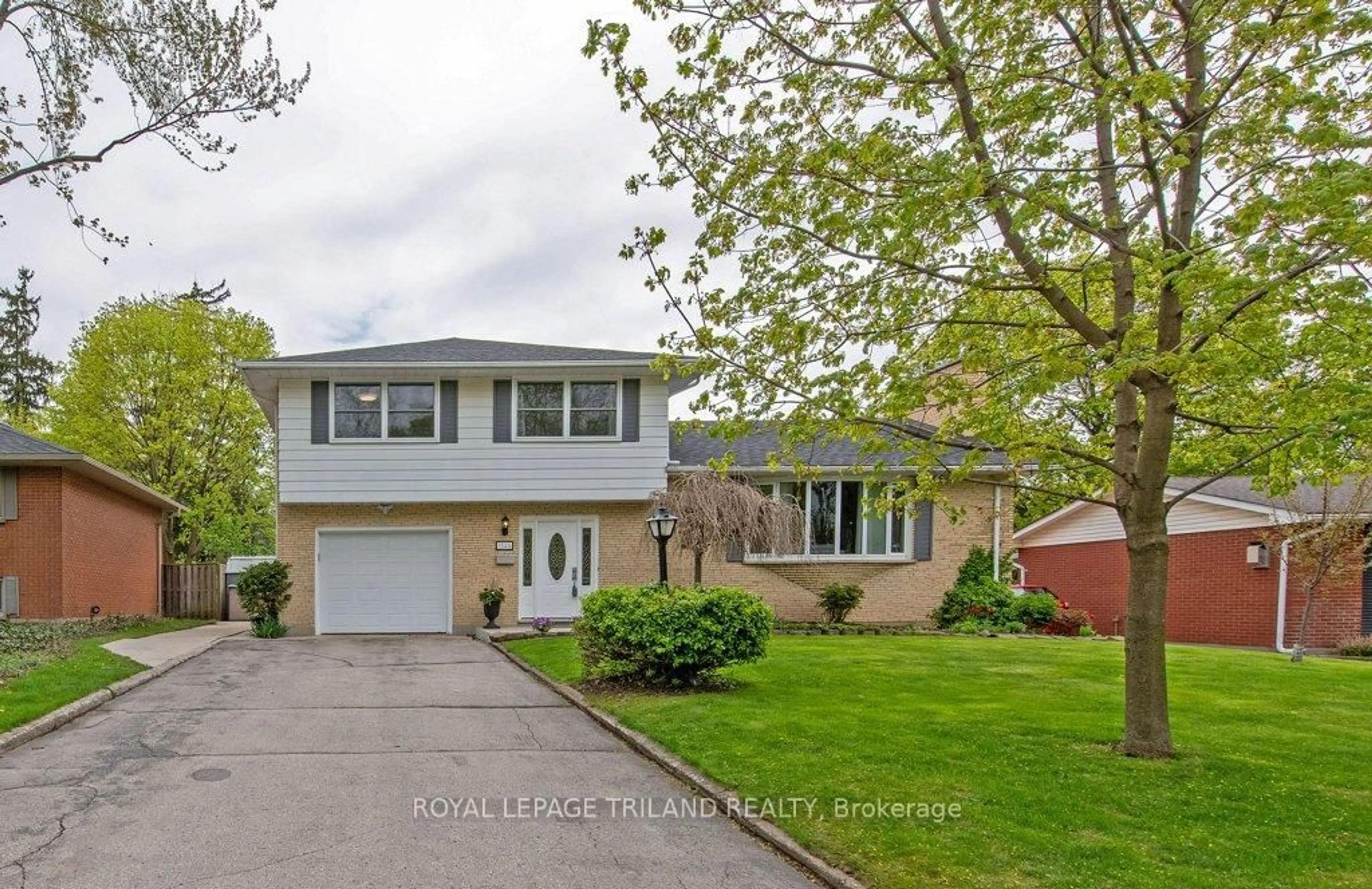 Unknown for 1546 Glengarry Ave, London North Ontario N5X 1R5