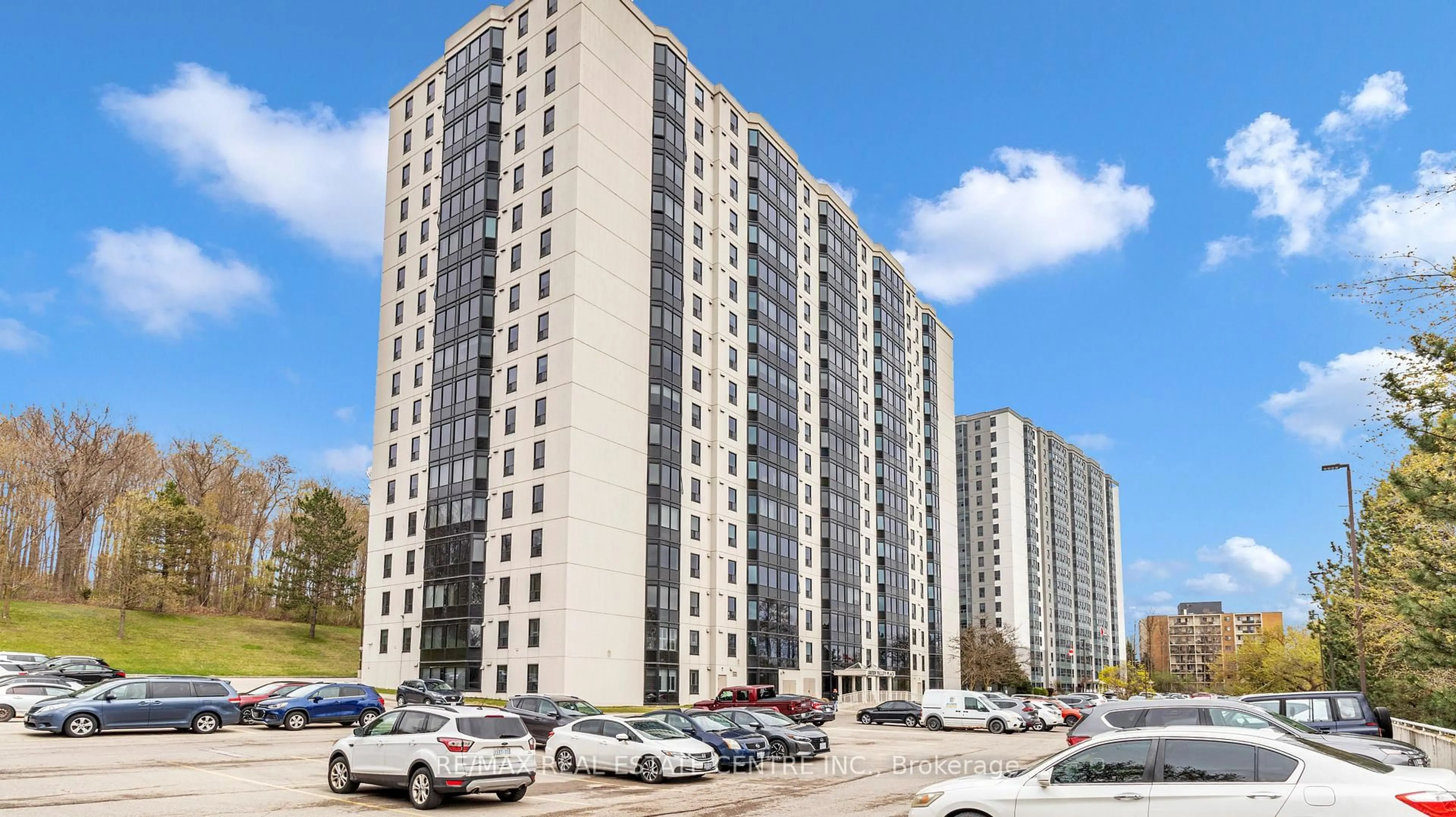 Unknown for 35 Green Valley Dr #1610, Kitchener Ontario N2P 2A5