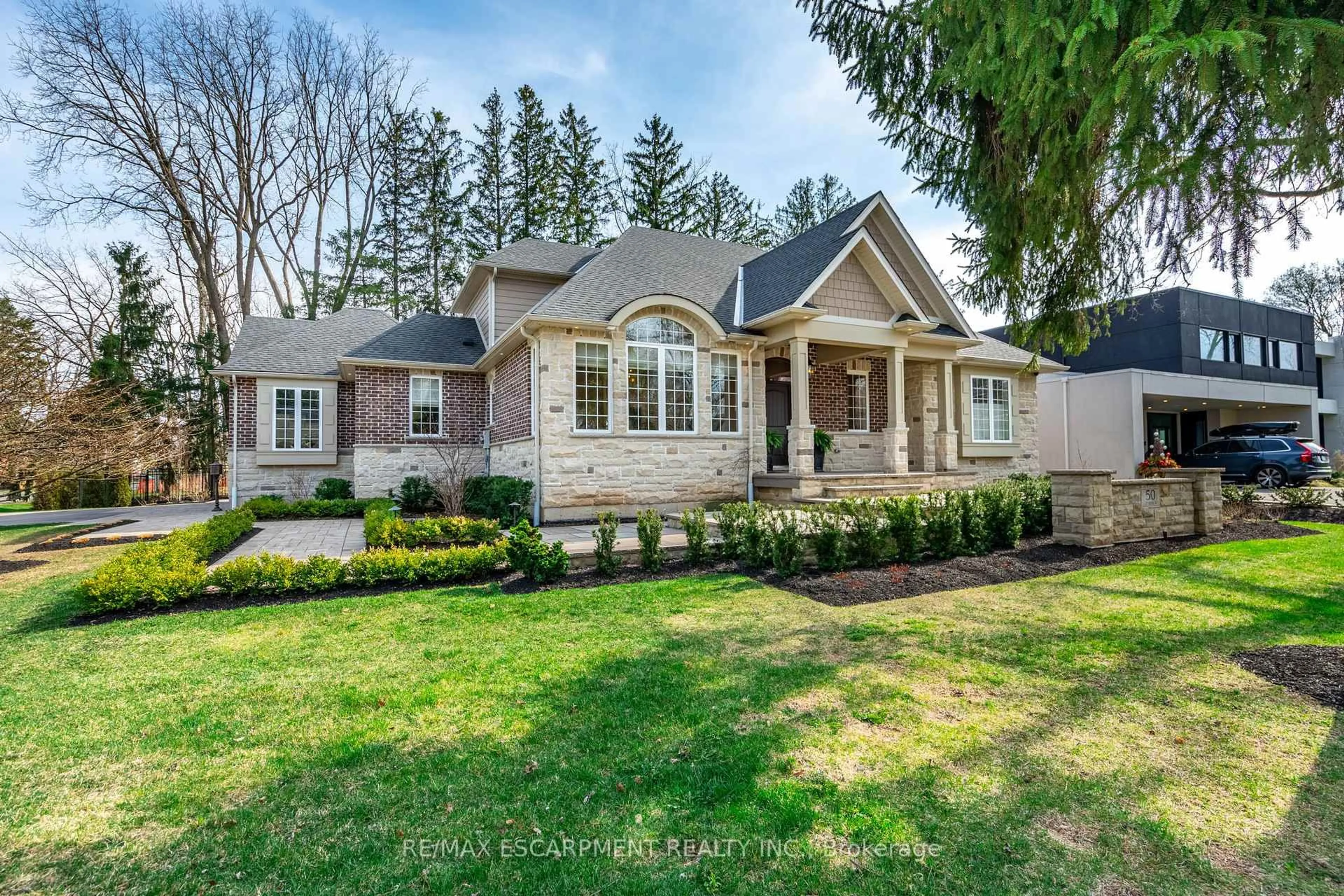 Home with brick exterior material, street for 50 Lloyminn Ave, Hamilton Ontario L9G 1H3