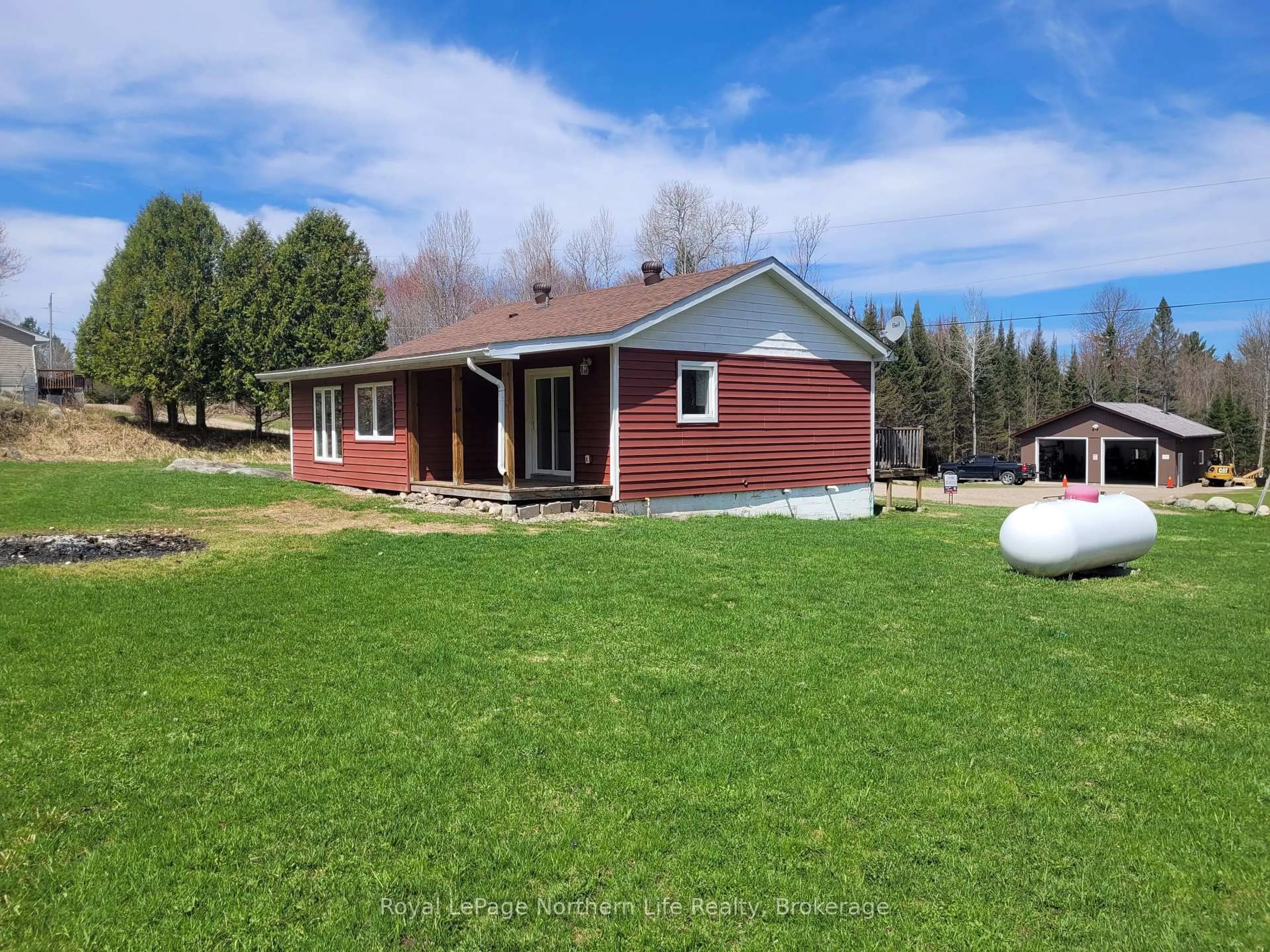 A pic from outside/outdoor area/front of a property/back of a property/a pic from drone, water/lake/river/ocean view for 38 Montreuil Rd, Mattawan Ontario P0H 1V0