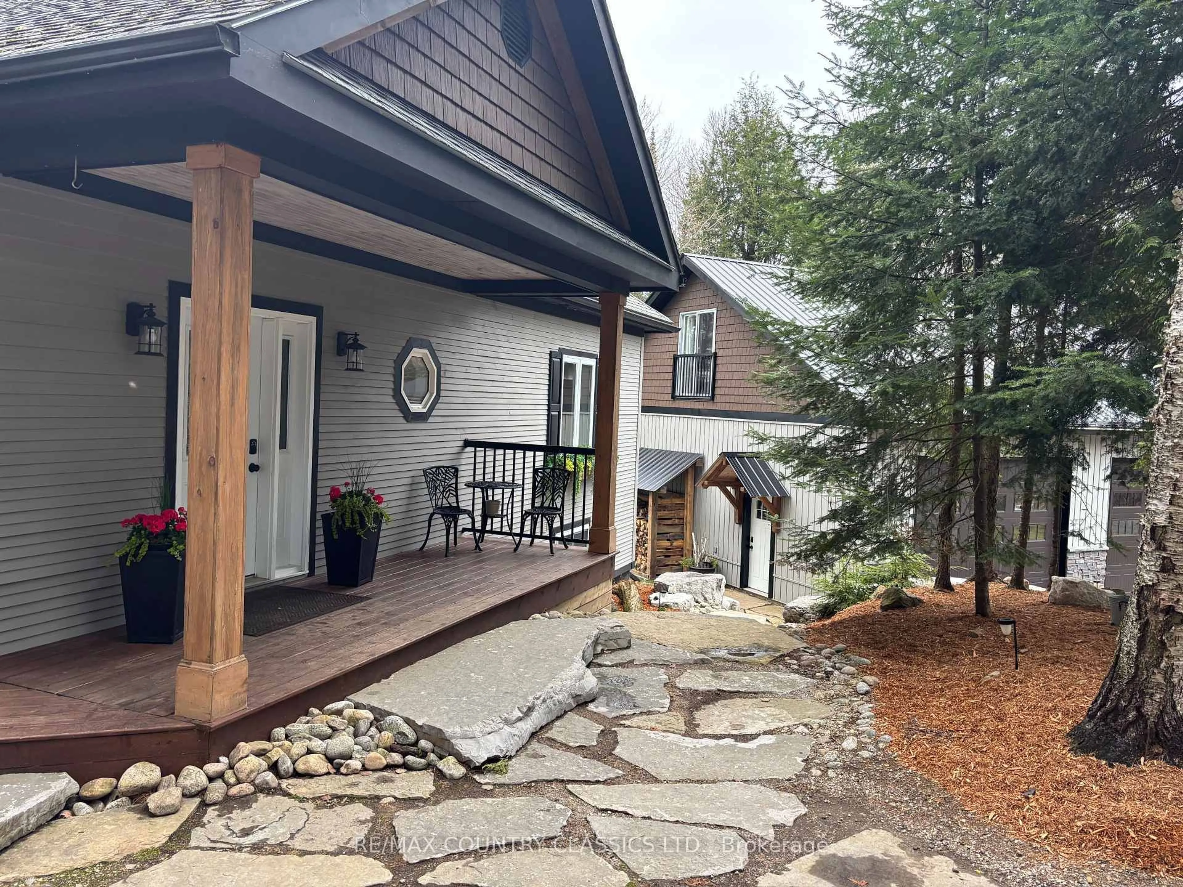 Unknown for 322B Lauretta Lane, Bancroft Ontario K0L 1C0
