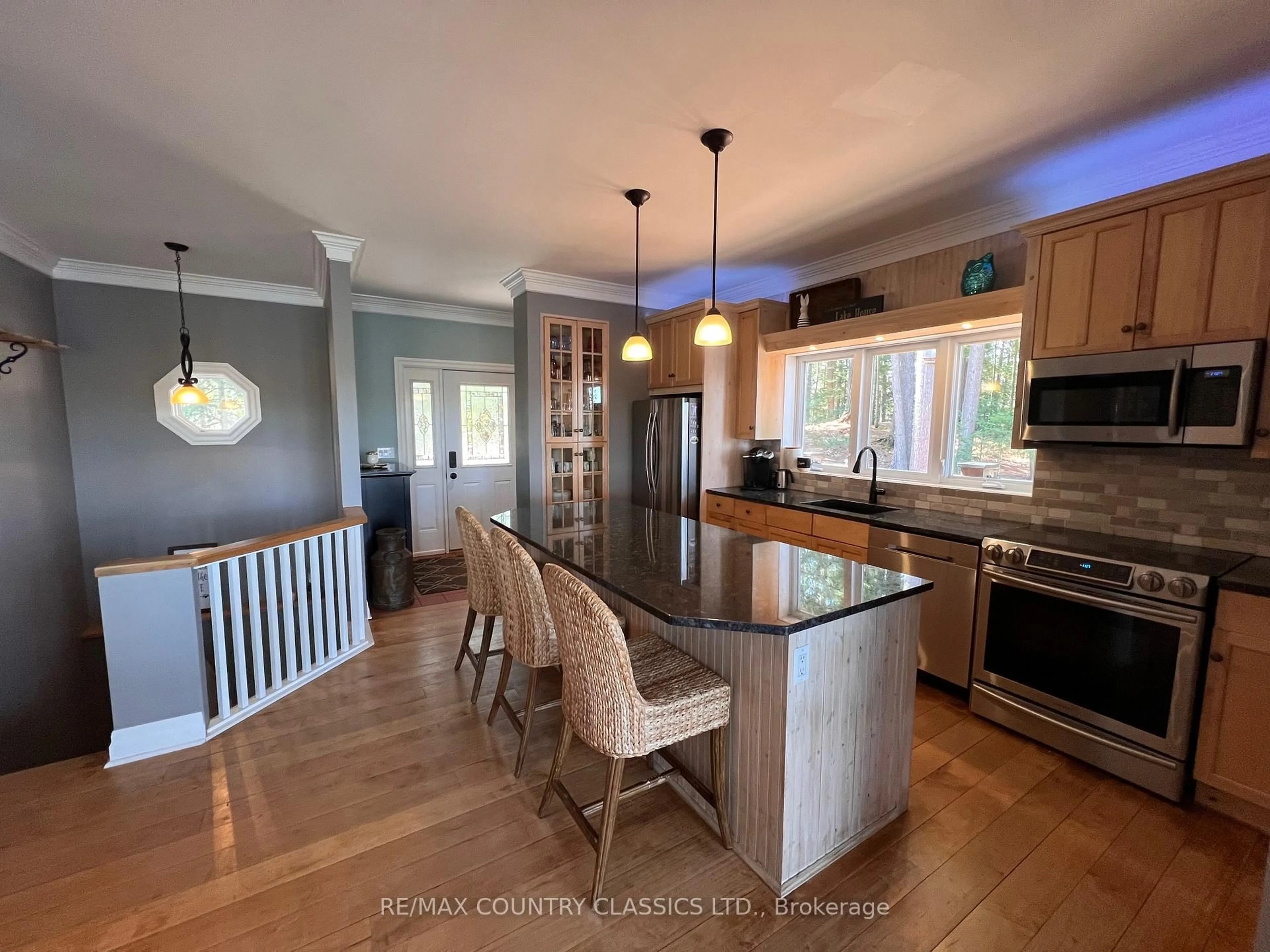 Open concept kitchen, unknown for 322B Lauretta Lane, Bancroft Ontario K0L 1C0