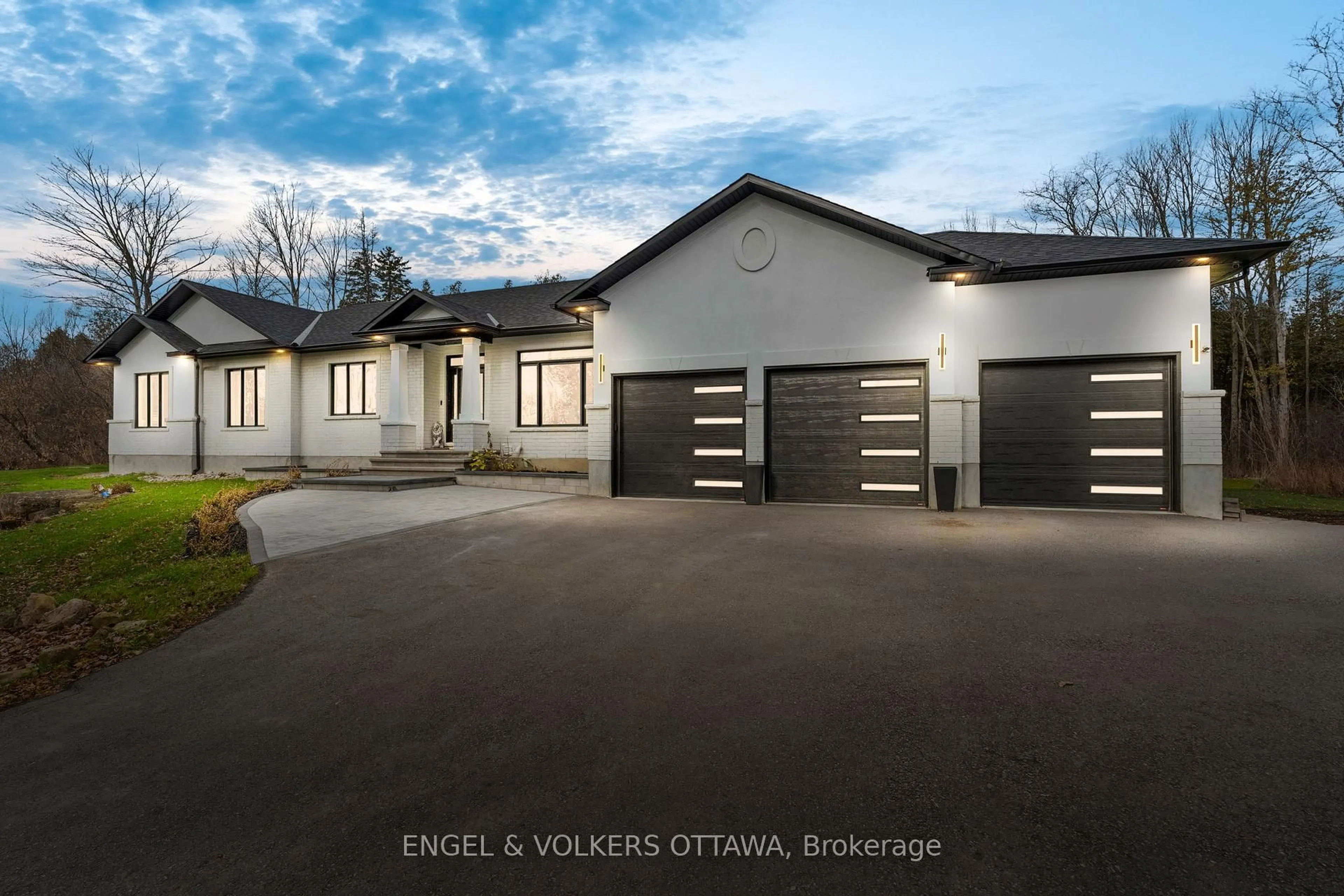 Unknown for 1108 Meadowshire Way, Manotick Ontario K4M 0A5
