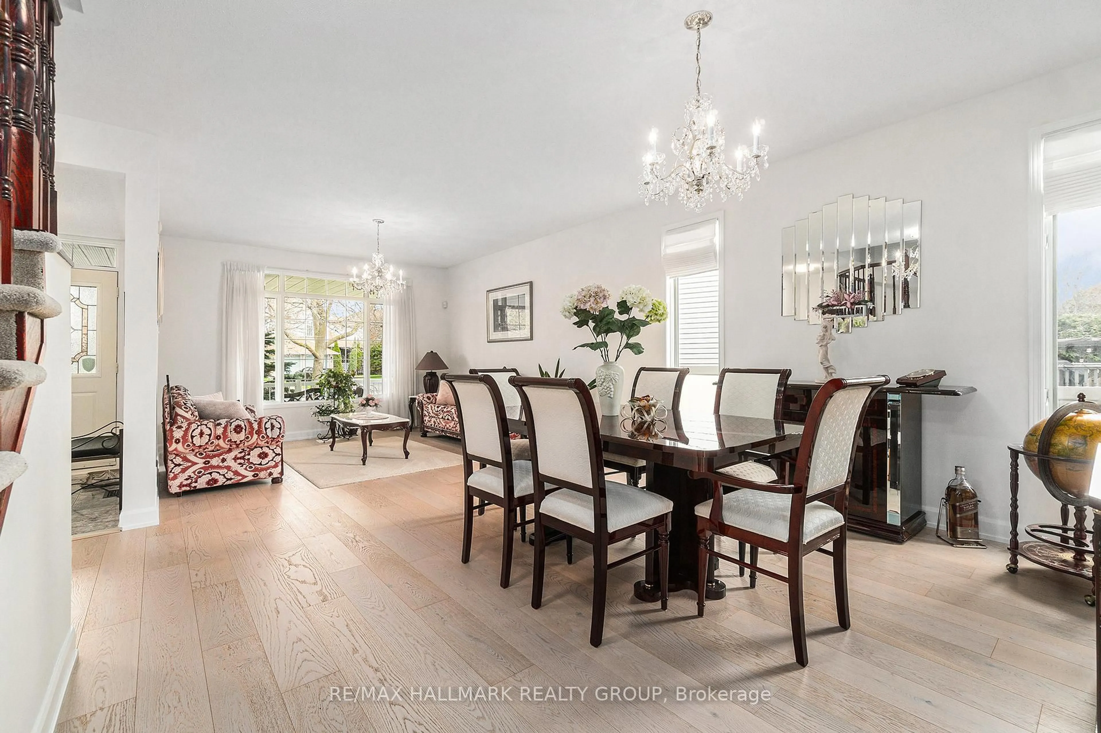 Dining room, unknown for 8 Apple Creek Cres, Kanata Ontario K2M 2N3
