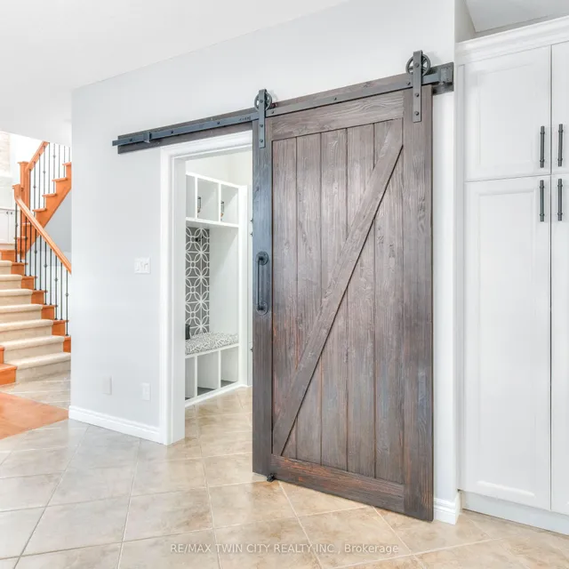 Additional property image - 928 Manorbrook Crt
