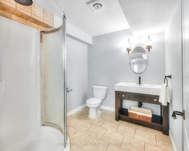 Additional property image - 928 Manorbrook Crt