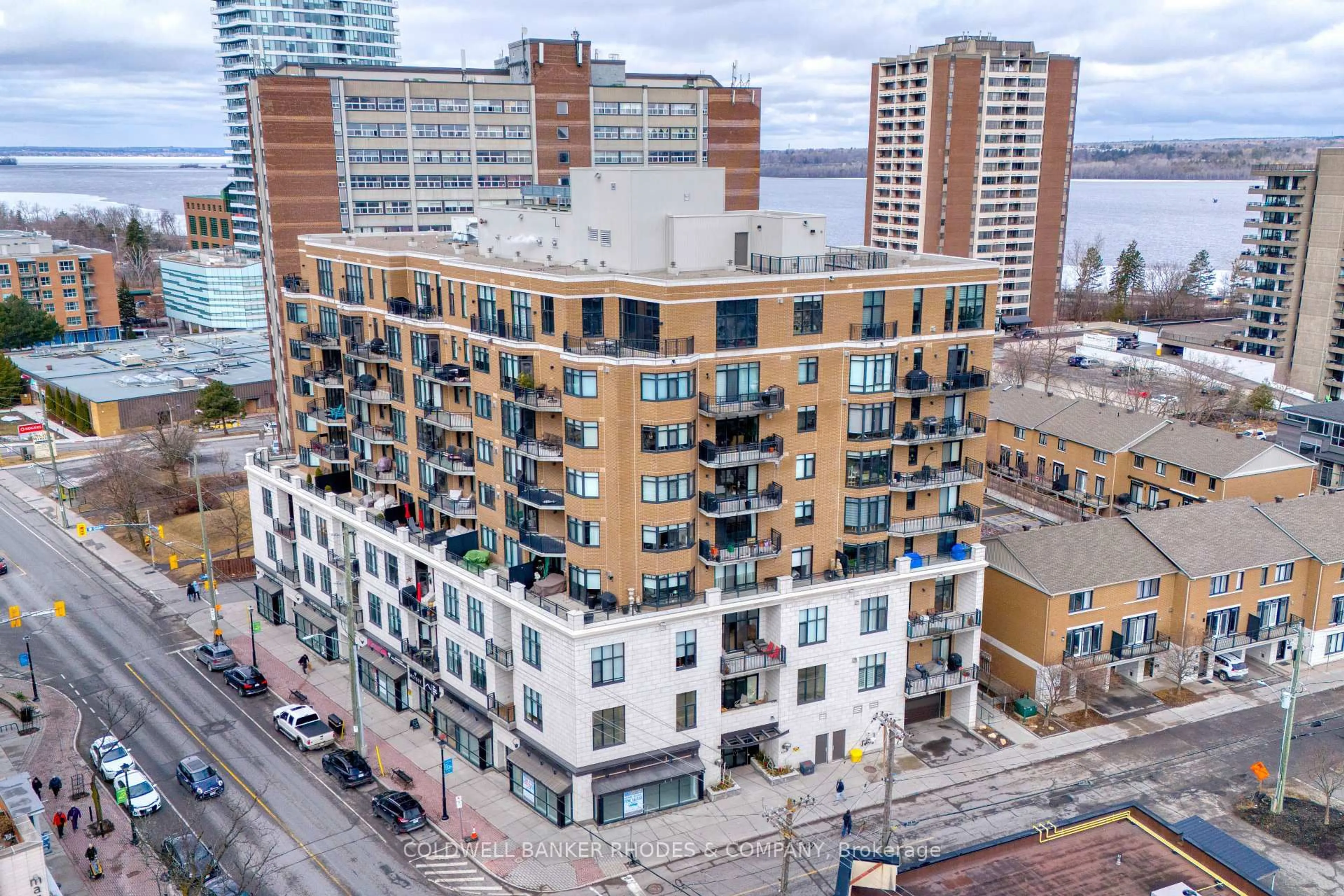 A pic from outside/outdoor area/front of a property/back of a property/a pic from drone, city buildings view from balcony for 420 Berkley Ave #605, Ottawa Ontario K2A 4H5