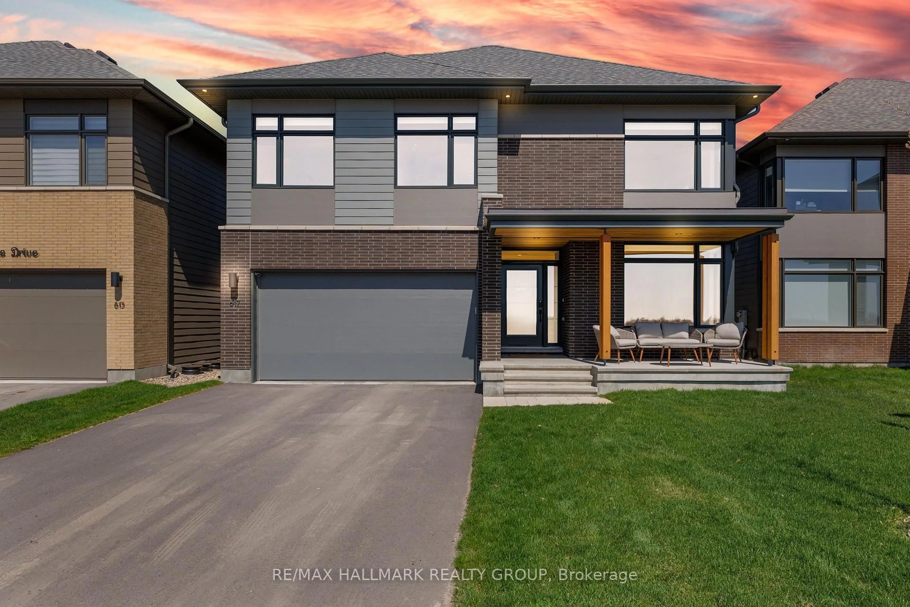 Home with brick exterior material, street for 817 Chorus Dr, Ottawa Ontario K4M 0R1