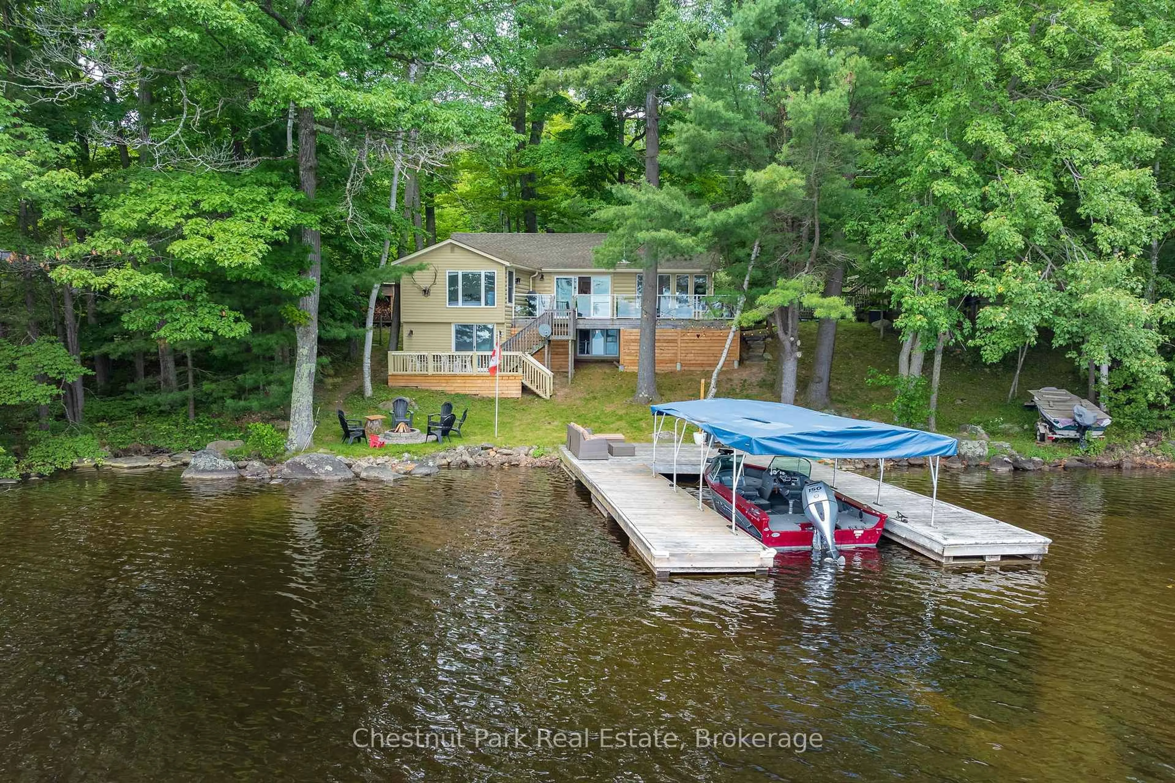 A pic from outside/outdoor area/front of a property/back of a property/a pic from drone, water/lake/river/ocean view for 1516 Mortimers Pt Rd, Muskoka Lakes Ontario P0B 1J0