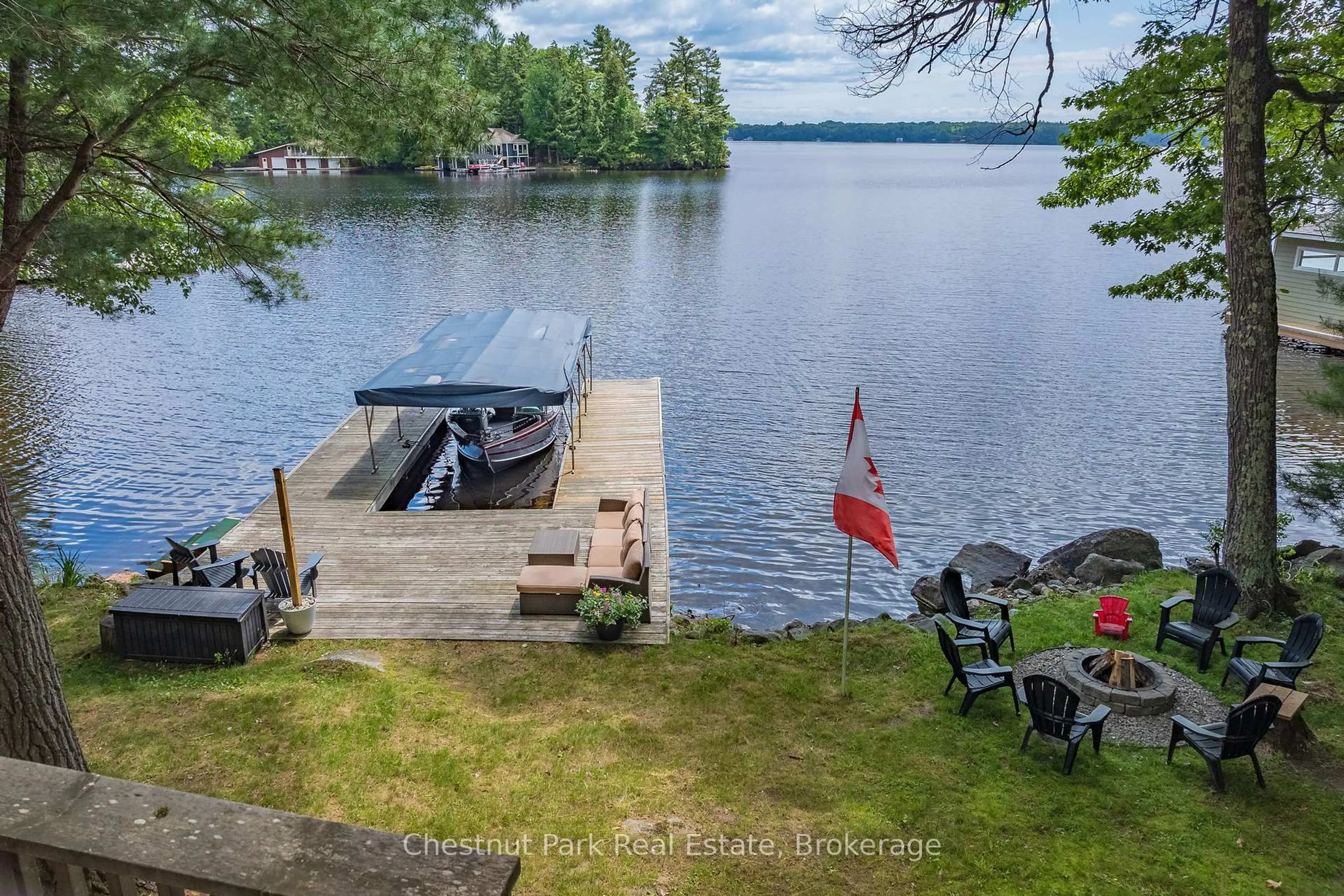 A pic from outside/outdoor area/front of a property/back of a property/a pic from drone, water/lake/river/ocean view for 1516 Mortimers Pt Rd, Muskoka Lakes Ontario P0B 1J0