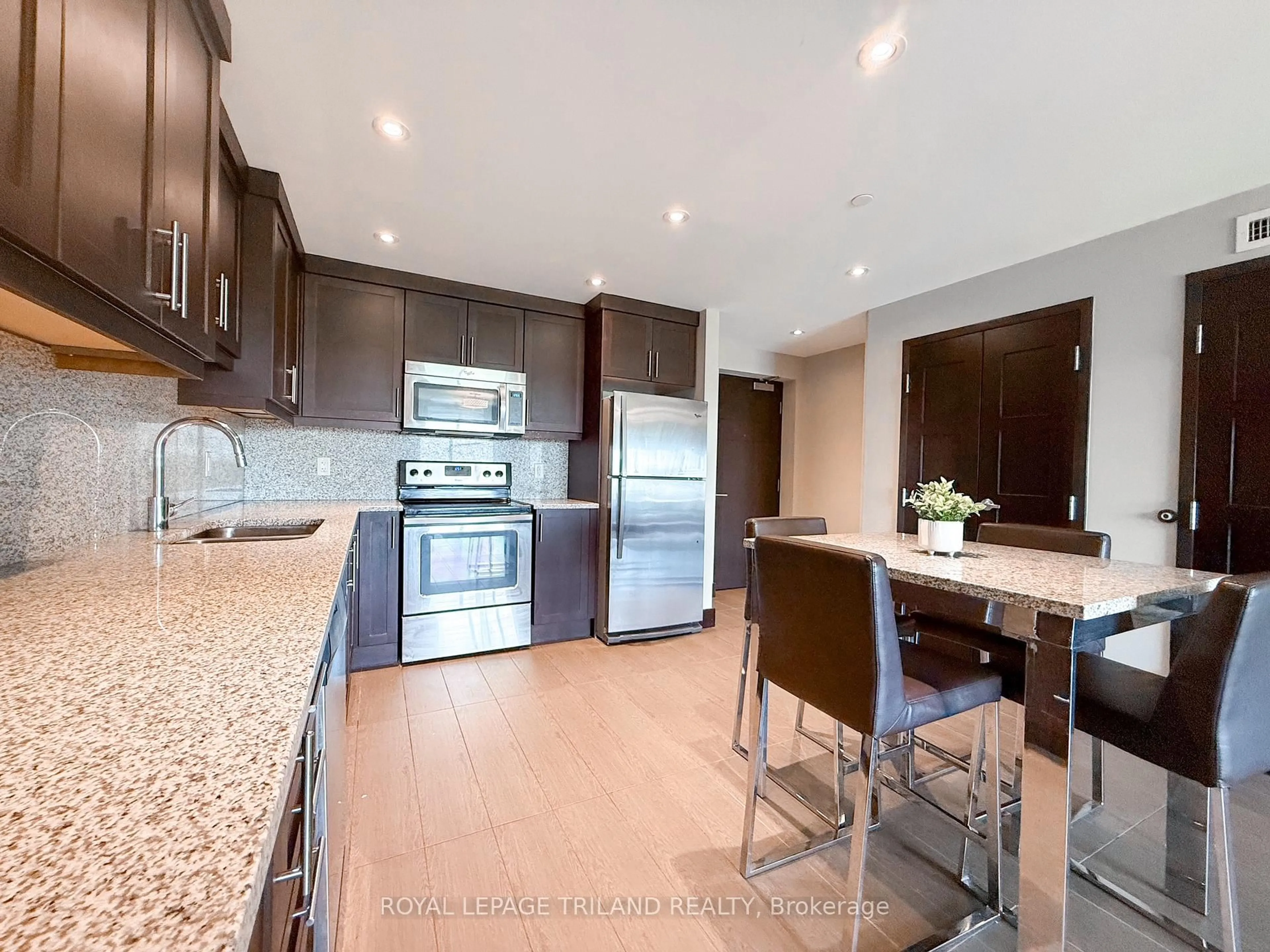 Open concept kitchen, unknown for 1235 RICHMOND St #806, London East Ontario N6A 0C1