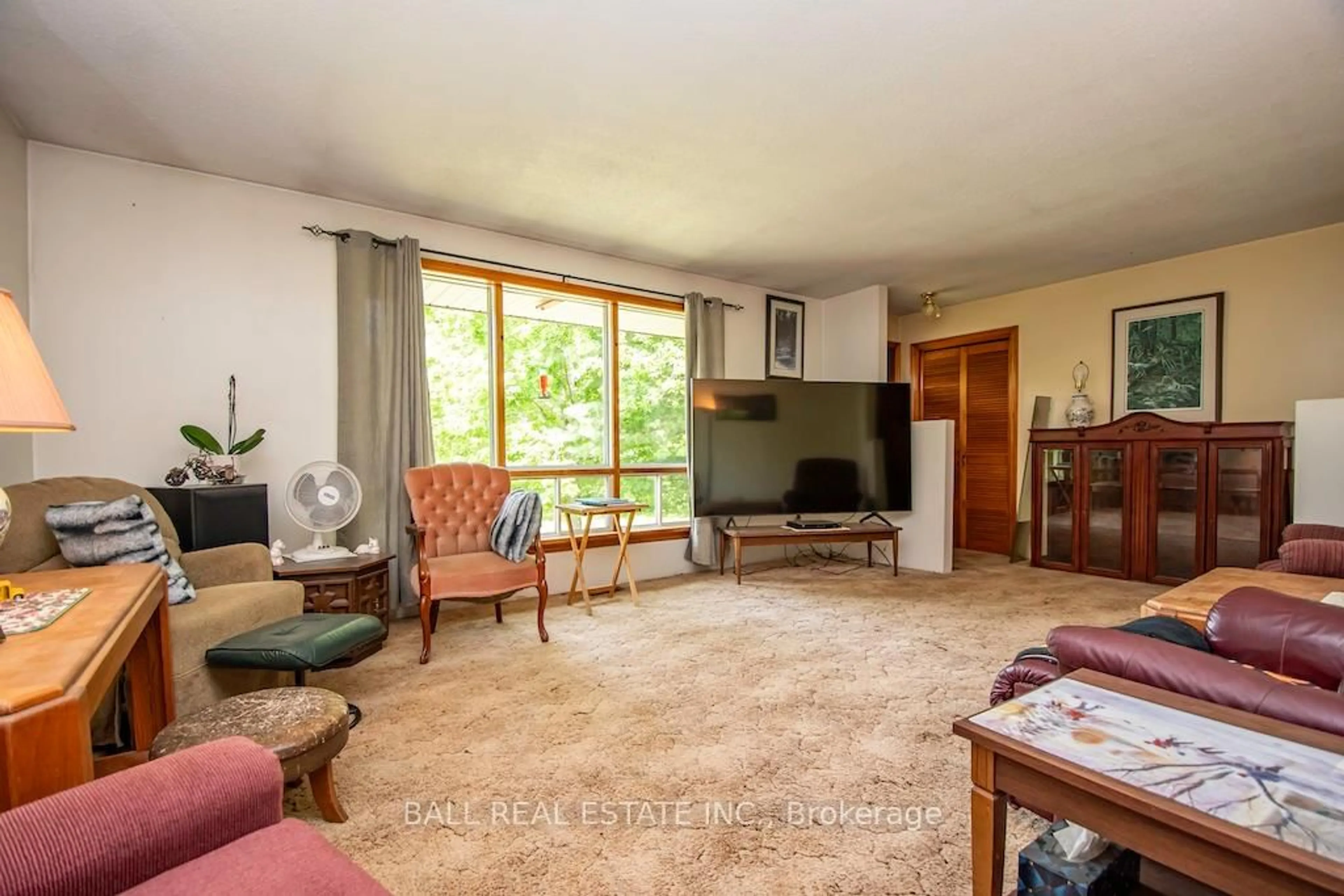 Living room with furniture, unknown for 4828 County Rd 44 N/A, Havelock-Belmont-Methuen Ontario K0L 1Z0