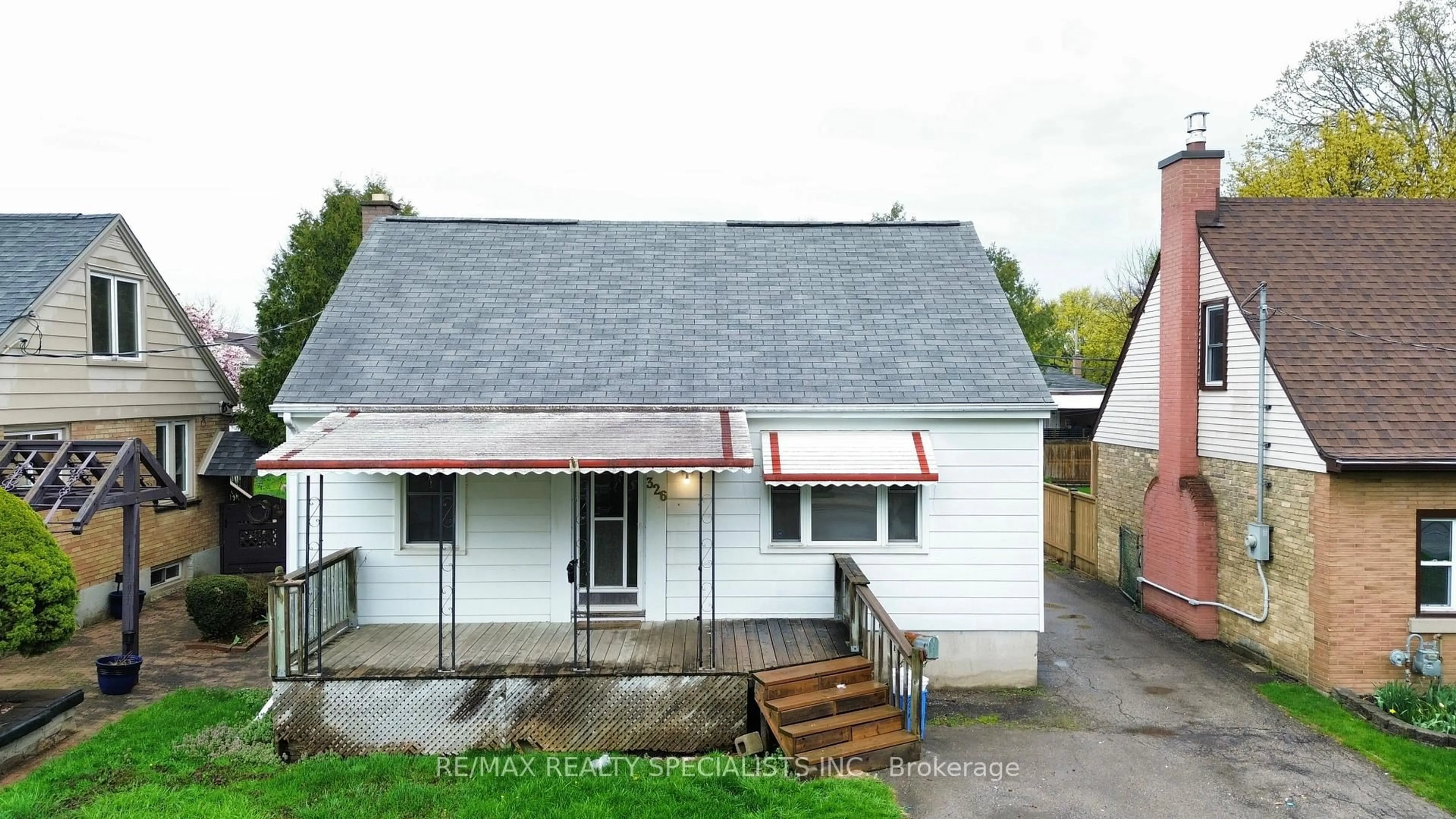 Unknown for 326 Winnipeg Blvd, London East Ontario N5W 4V2