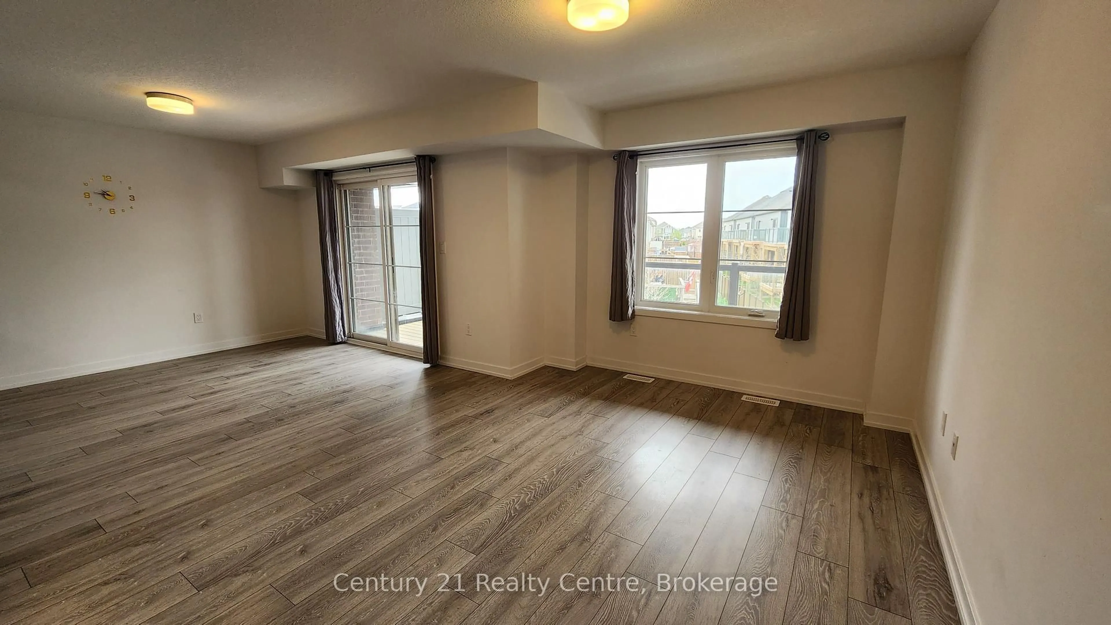 A pic of a room for 191 WEST OAK Tr, Kitchener Ontario N2R 1R4