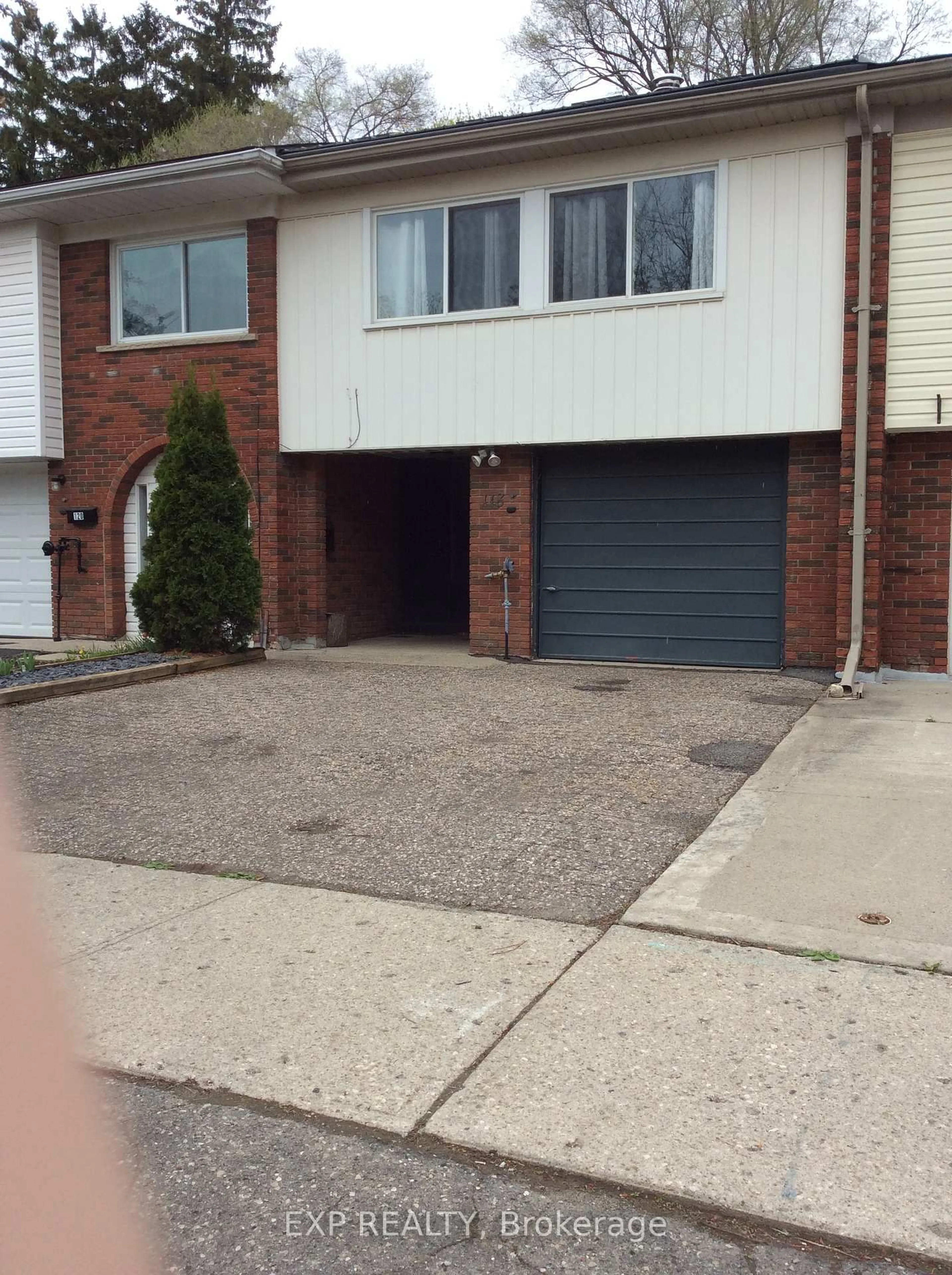 Unknown for 118 Overlea Dr, Kitchener Ontario N2M 1T1