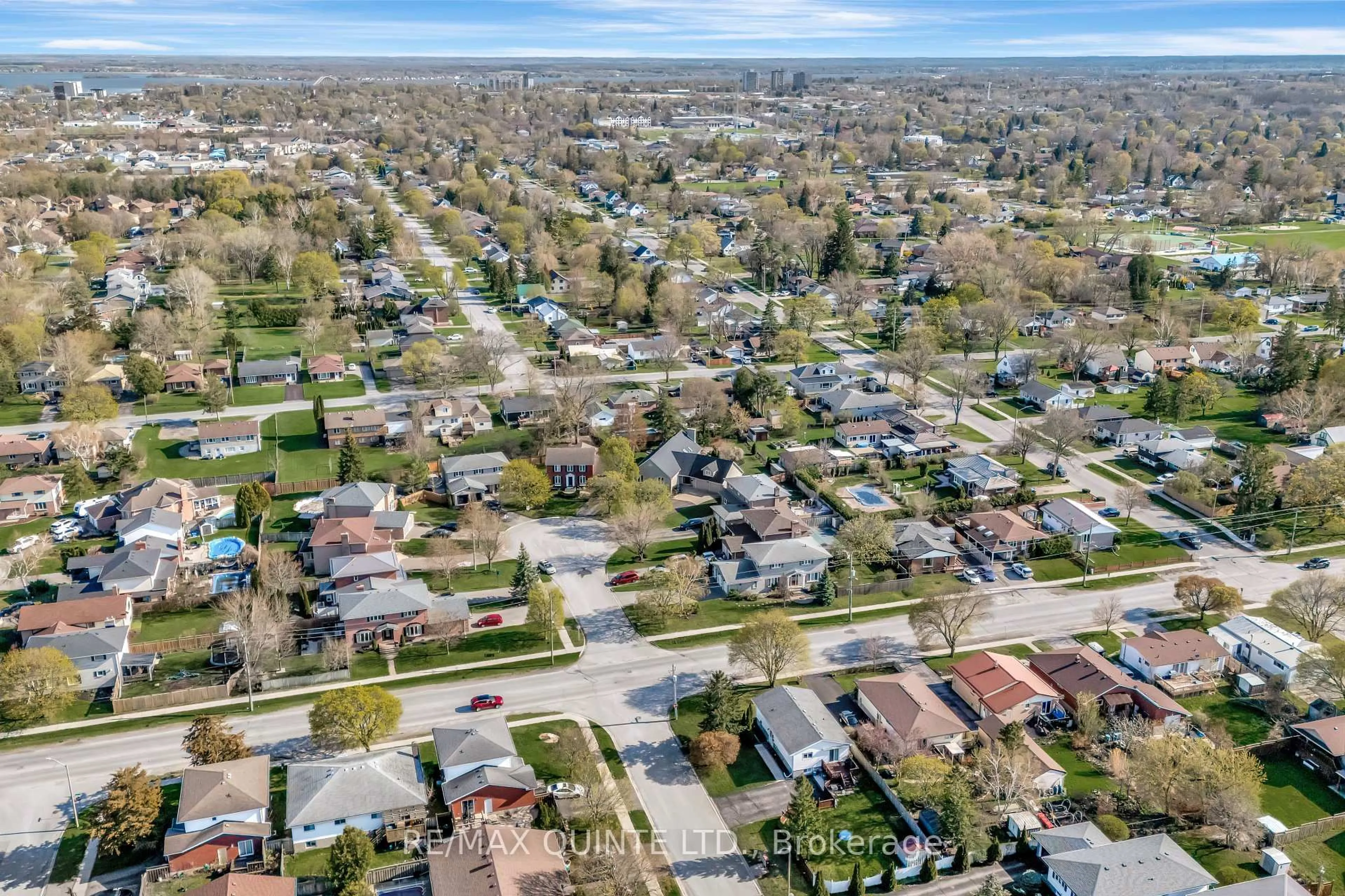 A pic from outside/outdoor area/front of a property/back of a property/a pic from drone, street for 14 Thompson Crt, Belleville Ontario K8P 5C3