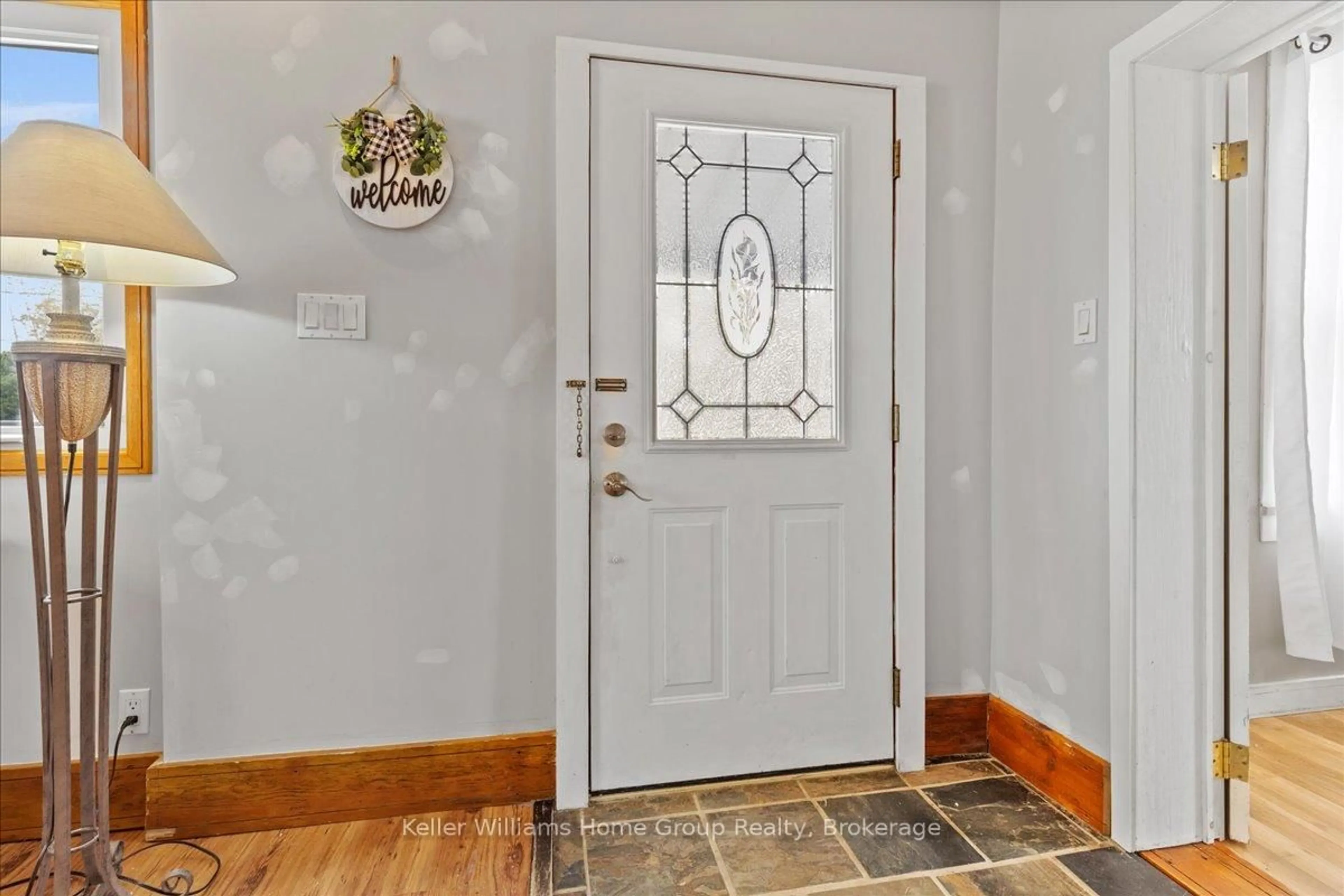 Indoor entryway for 106 William St, West Grey Ontario N0G 2M0