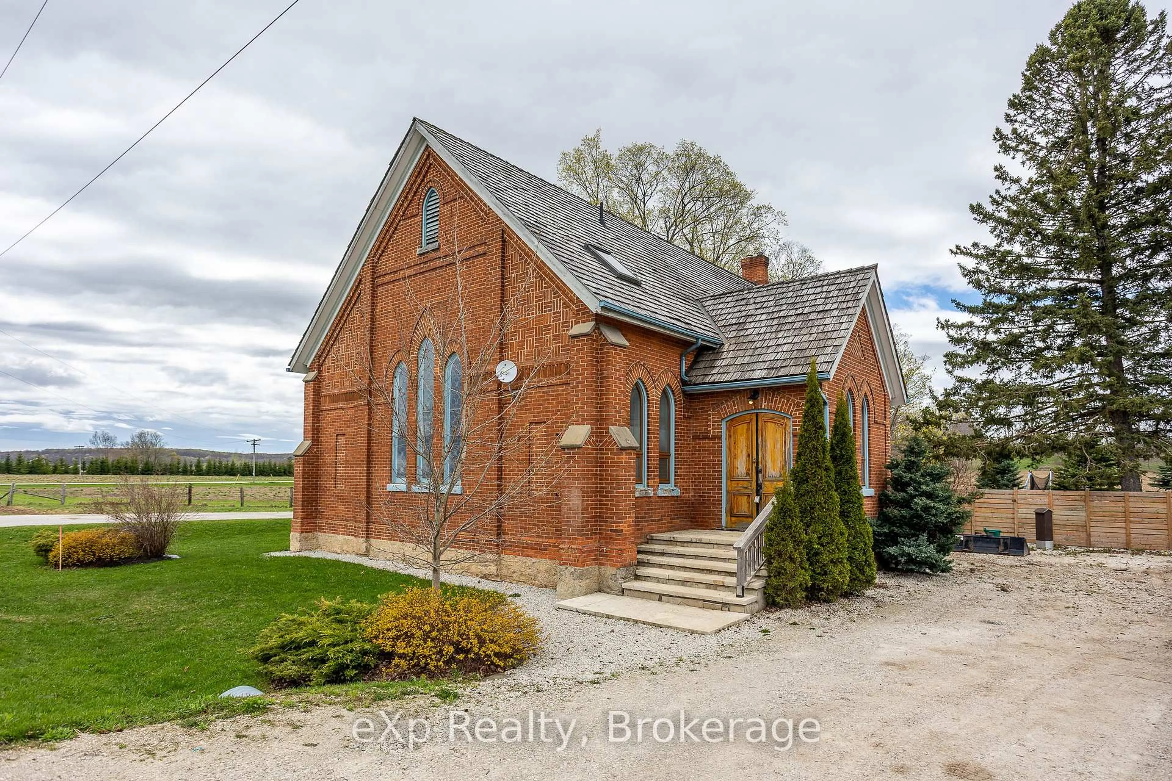 A pic from outside/outdoor area/front of a property/back of a property/a pic from drone, building for 137190 Grey Rd 12 N/A, Meaford Ontario N4L 1W6