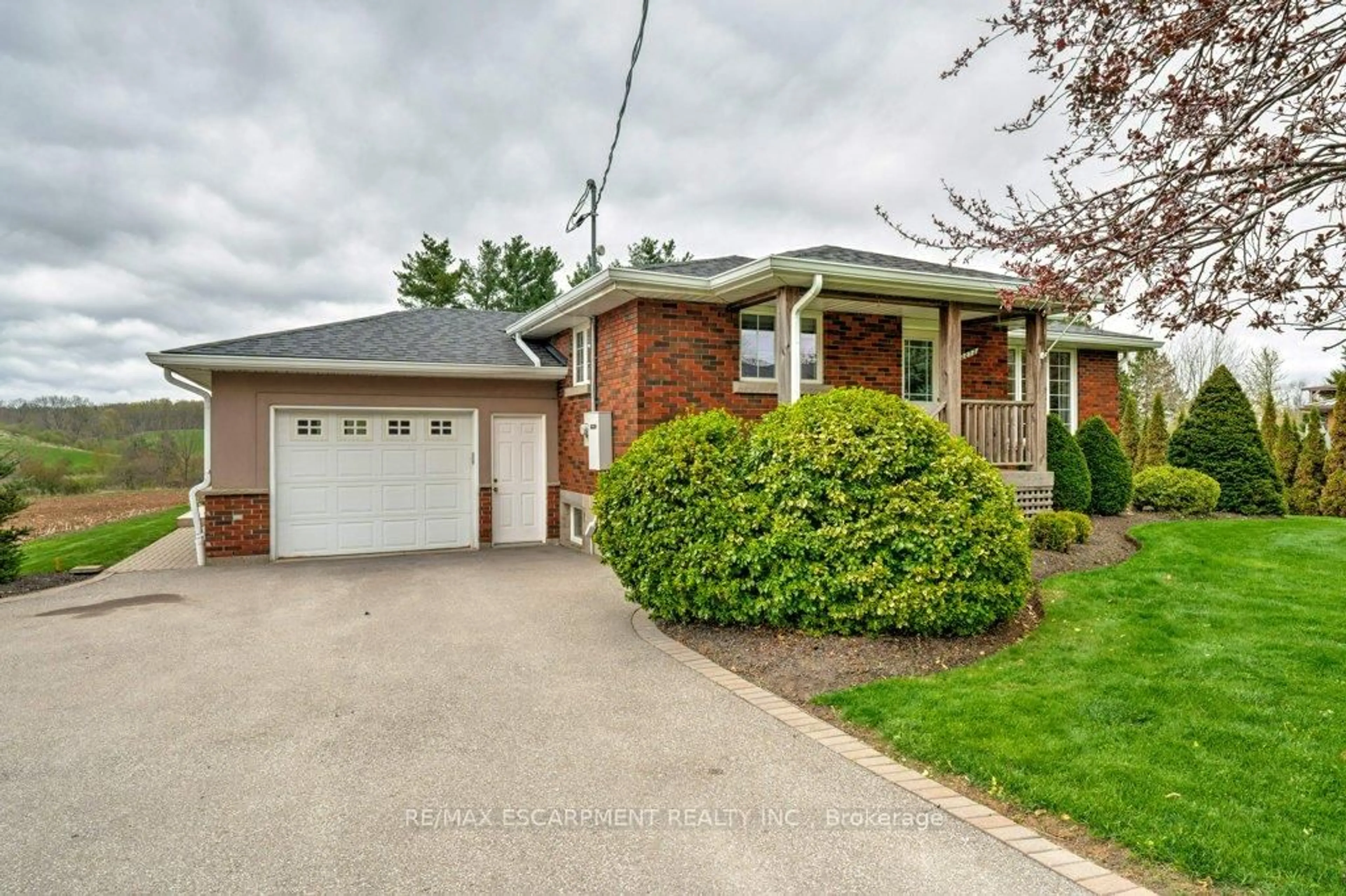 Home with brick exterior material, street for 2272 Troy Rd, Hamilton Ontario L0R 2B0
