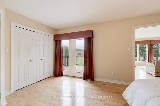 Additional property image - 2272 Troy Rd